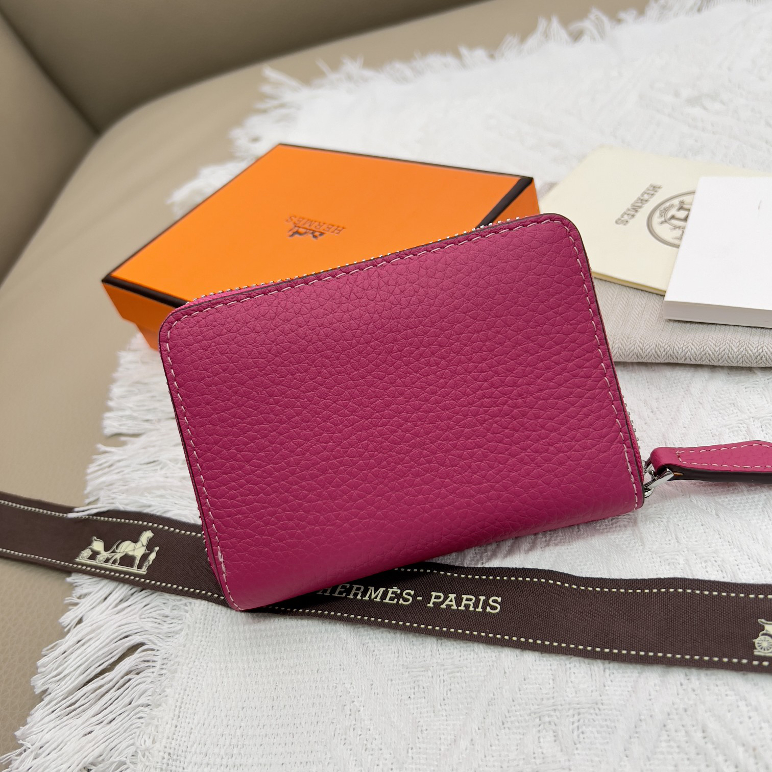 Hermès Constance Leather Wallet - Image 2