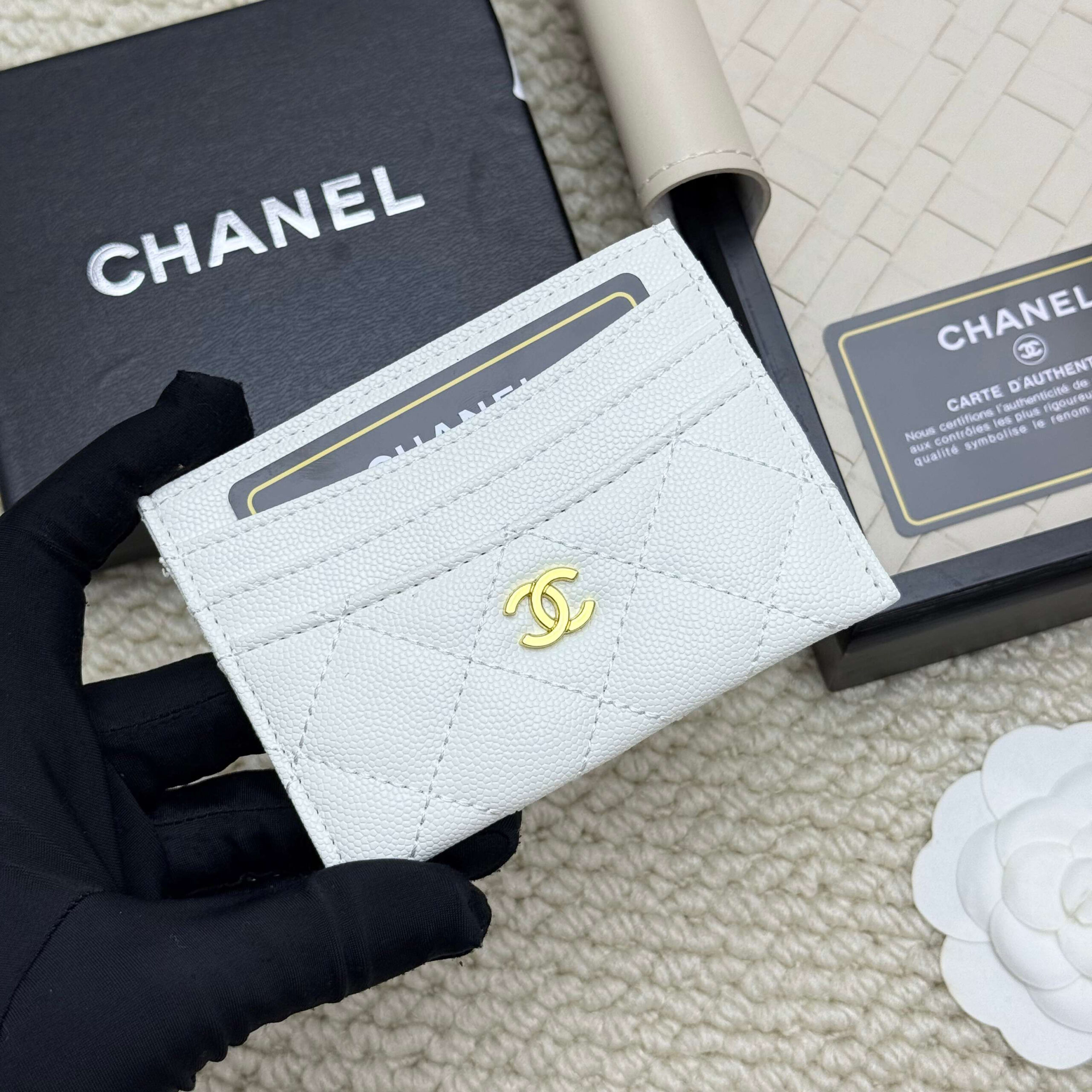 Chanel 2025 Lambskin Card Holder - Image 2