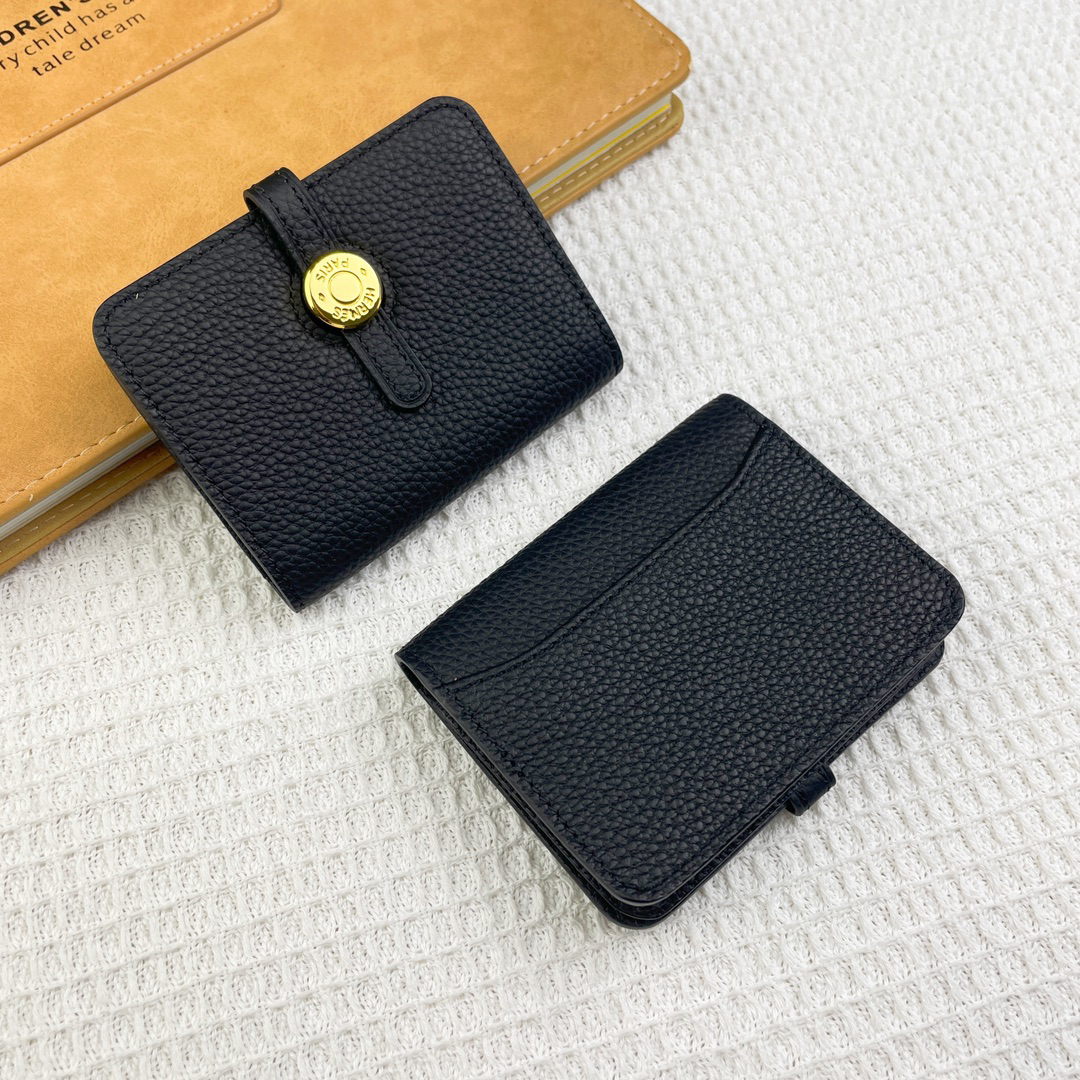 Hermès Togo Leather Card Holder - Image 2