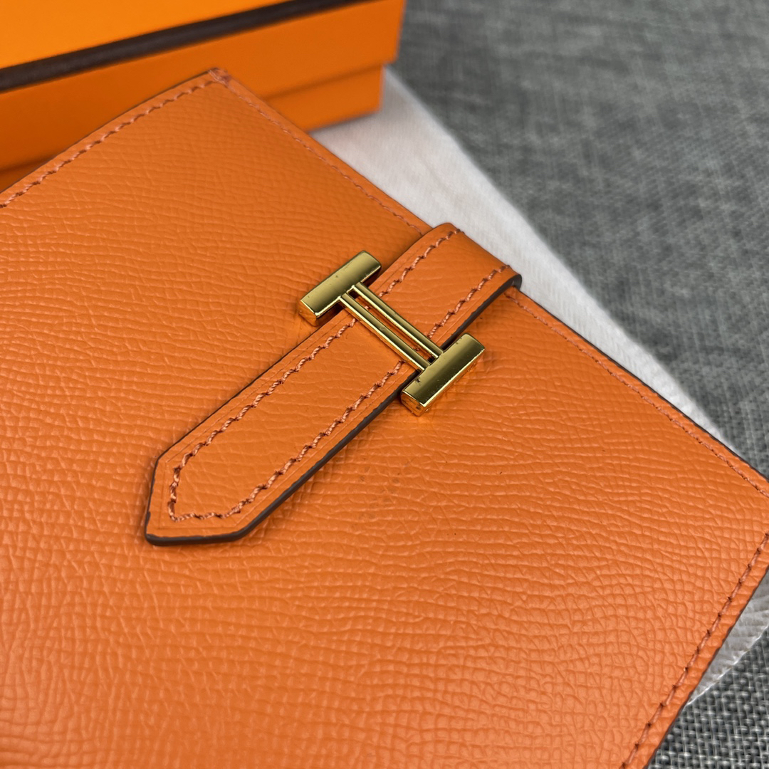 Hermès Palm-Grain Calfskin Vertical Wallet - Image 2