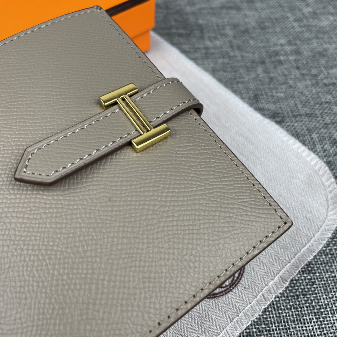 Hermes Vertical Pocket Wallet - Image 2