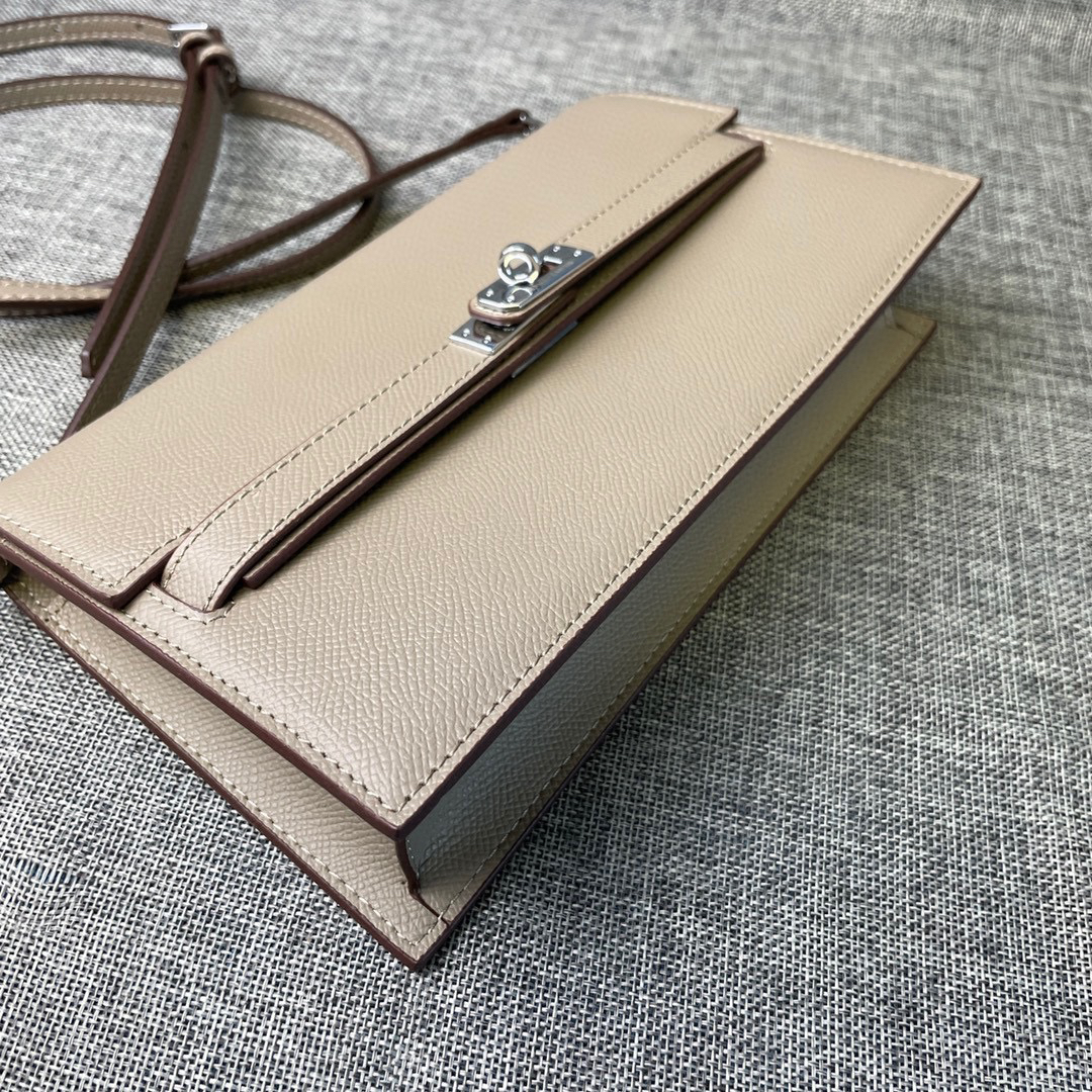 Hermes Kelly Pebbled Leather Shoulder Crossbody Bag - Image 2