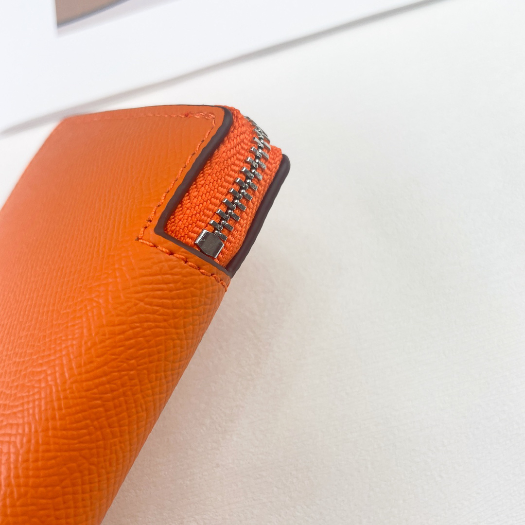 Hermès Silk'in Short Wallet - Image 2