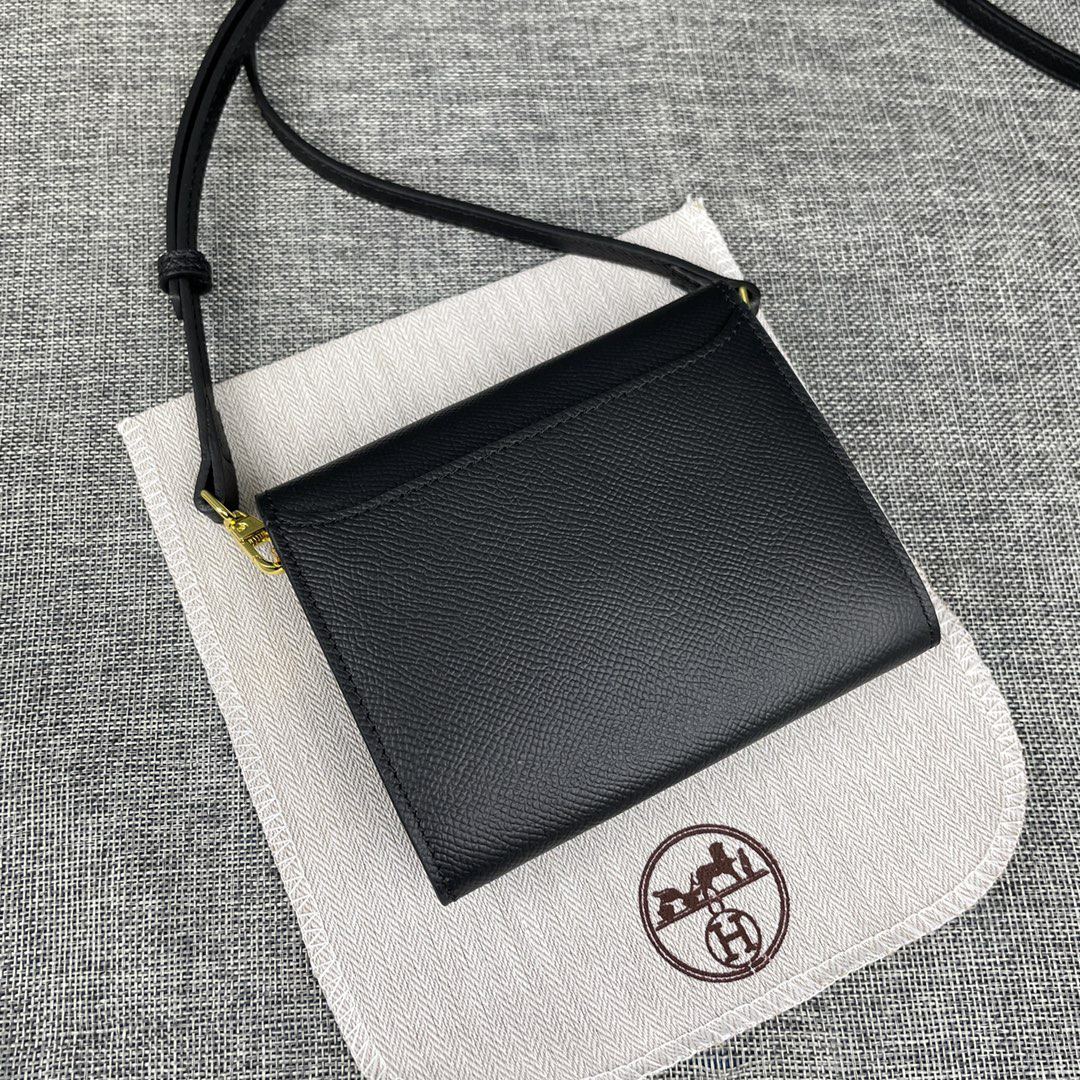 Hermès Constance Leather Shoulder Bag - Image 2