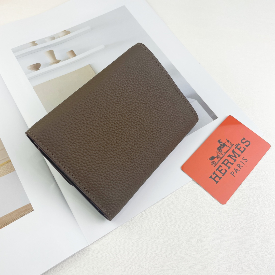 Hermès H230 Wallet in Togo Calfskin - Image 2