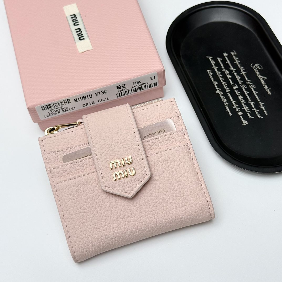 Miu Miu V13 Leather Bag - Image 2