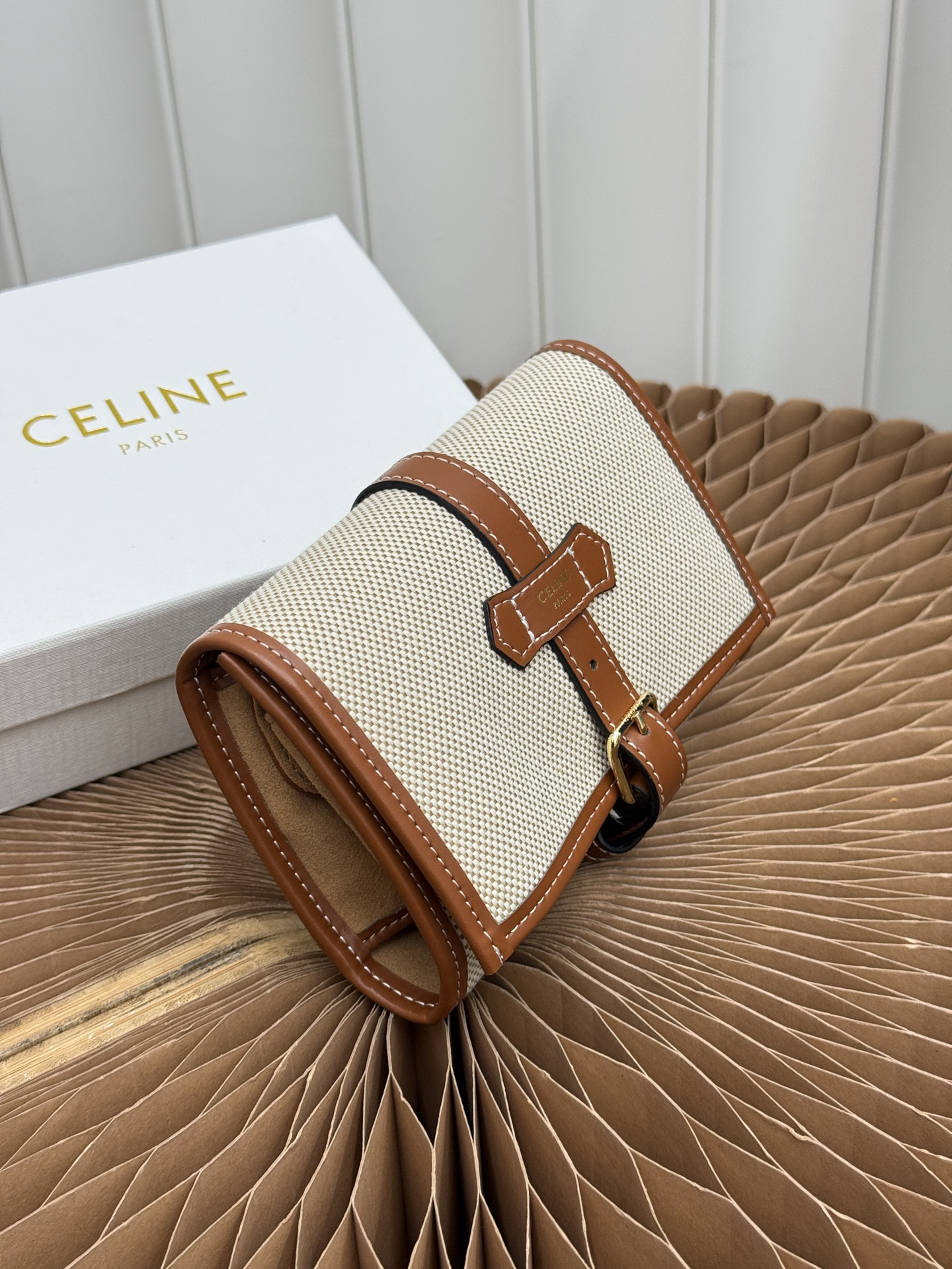 CELINE Woven and Cow Leather Jewelry Pouch - Image 2