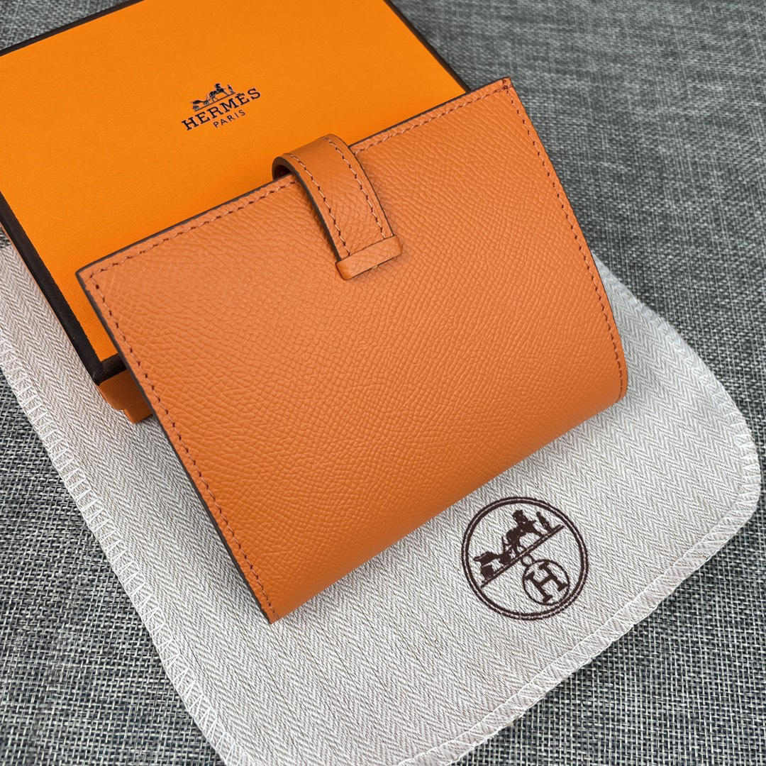 Hermes Leather Wallet - Image 2