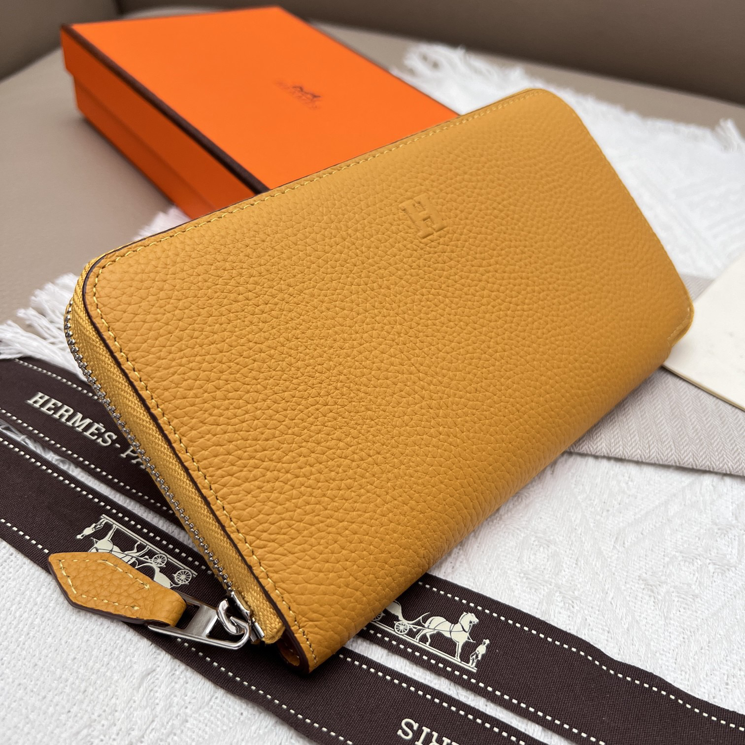 Hermès Constance Leather Long Wallet - Image 2