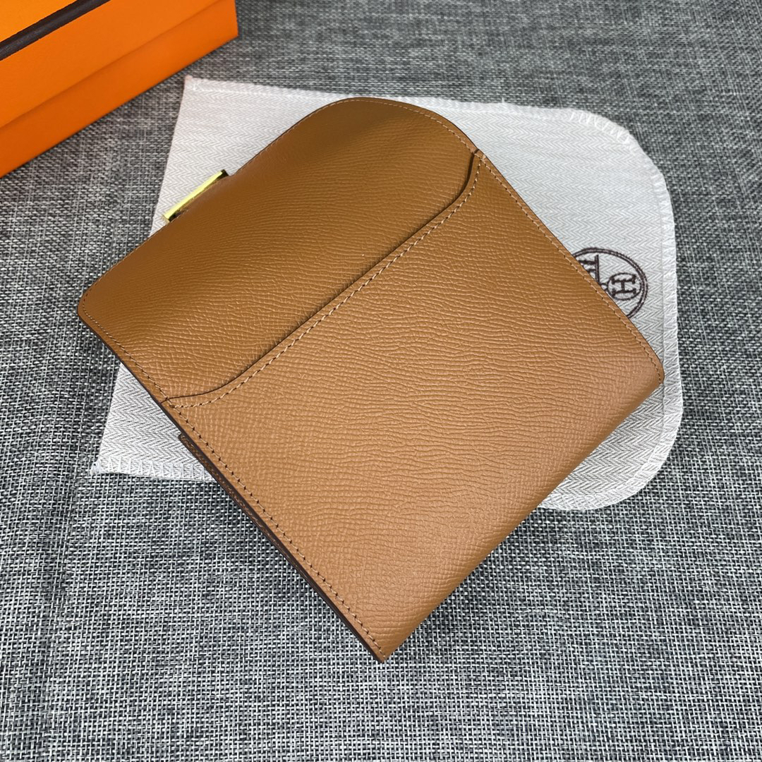 Hermès Constance 537 Palm-Grain Leather Shoulder Bag - Image 2