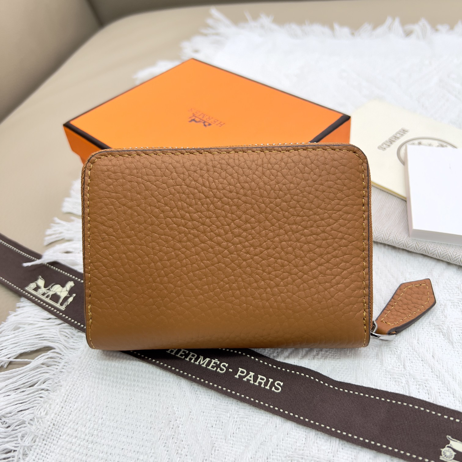 Hermès Constance Wallet - Image 2