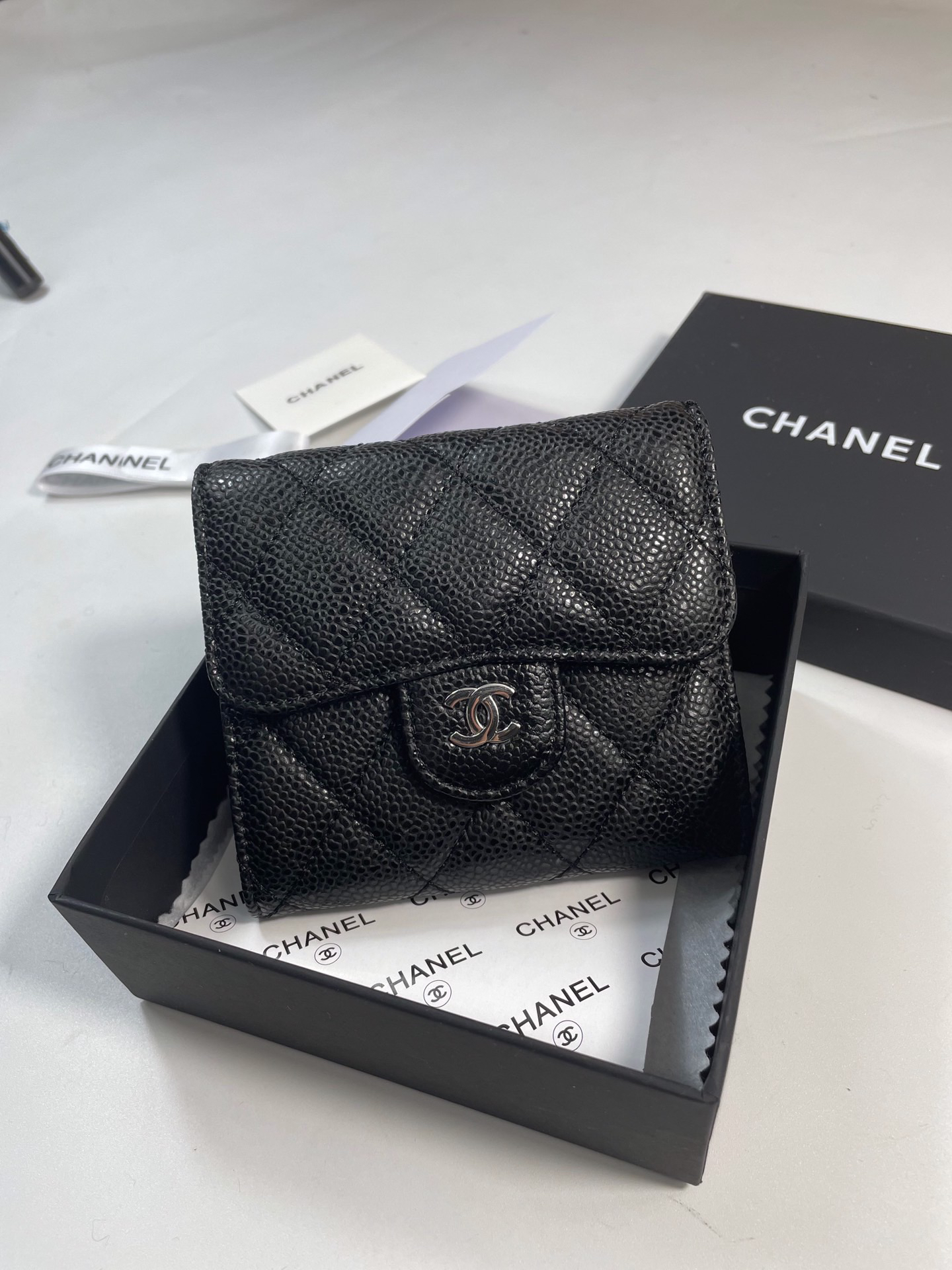 Chanel Classic Caviar Leather Wallet - Image 2