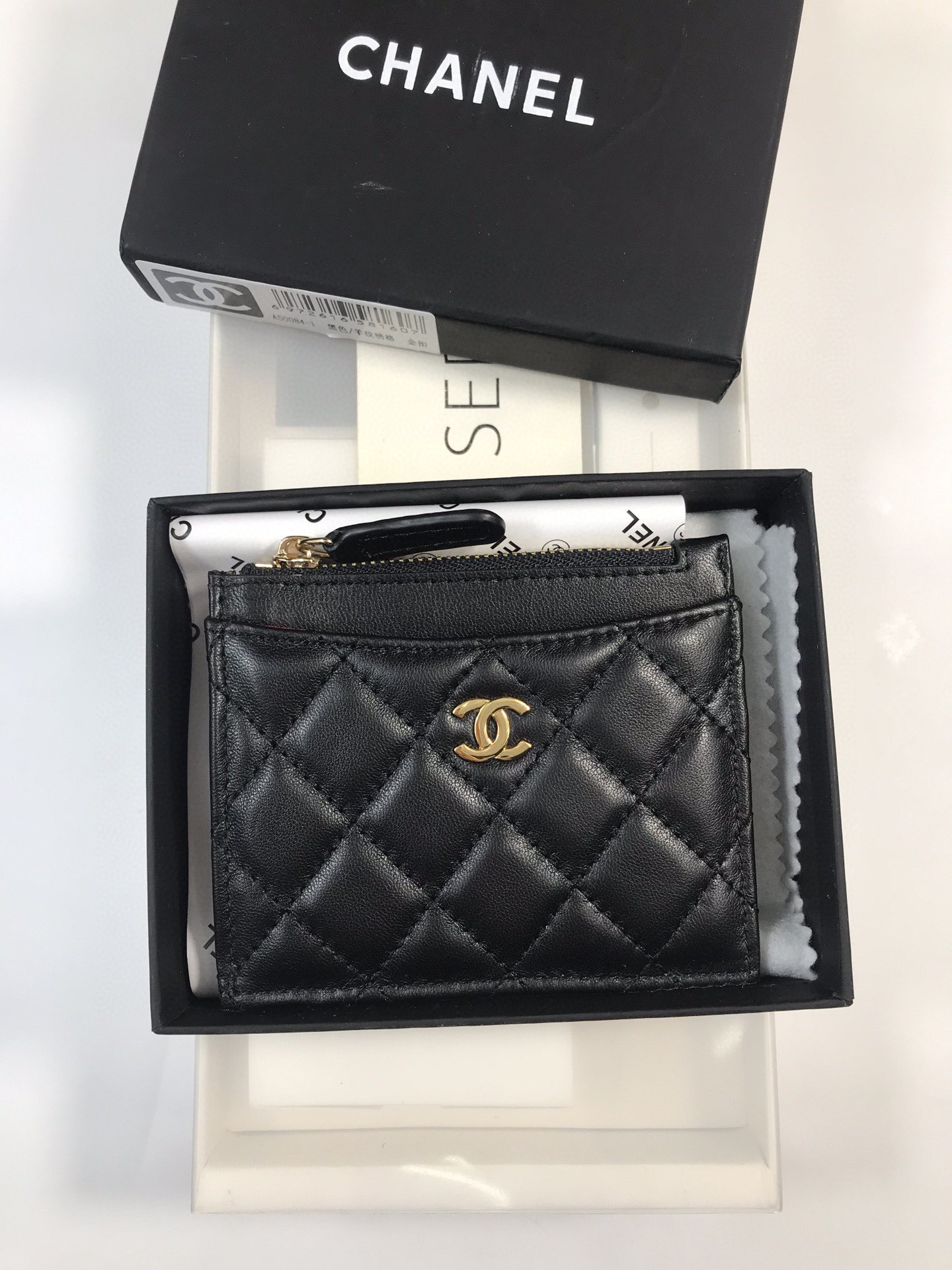 Chanel Lambskin Card Holder - Image 2