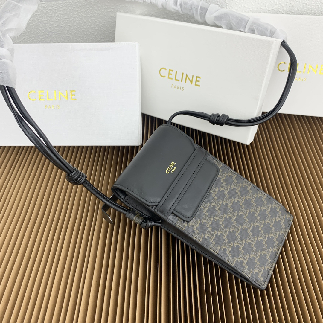 CELINE Logo-Printed Leather Flap Crossbody Phone Bag - Image 2