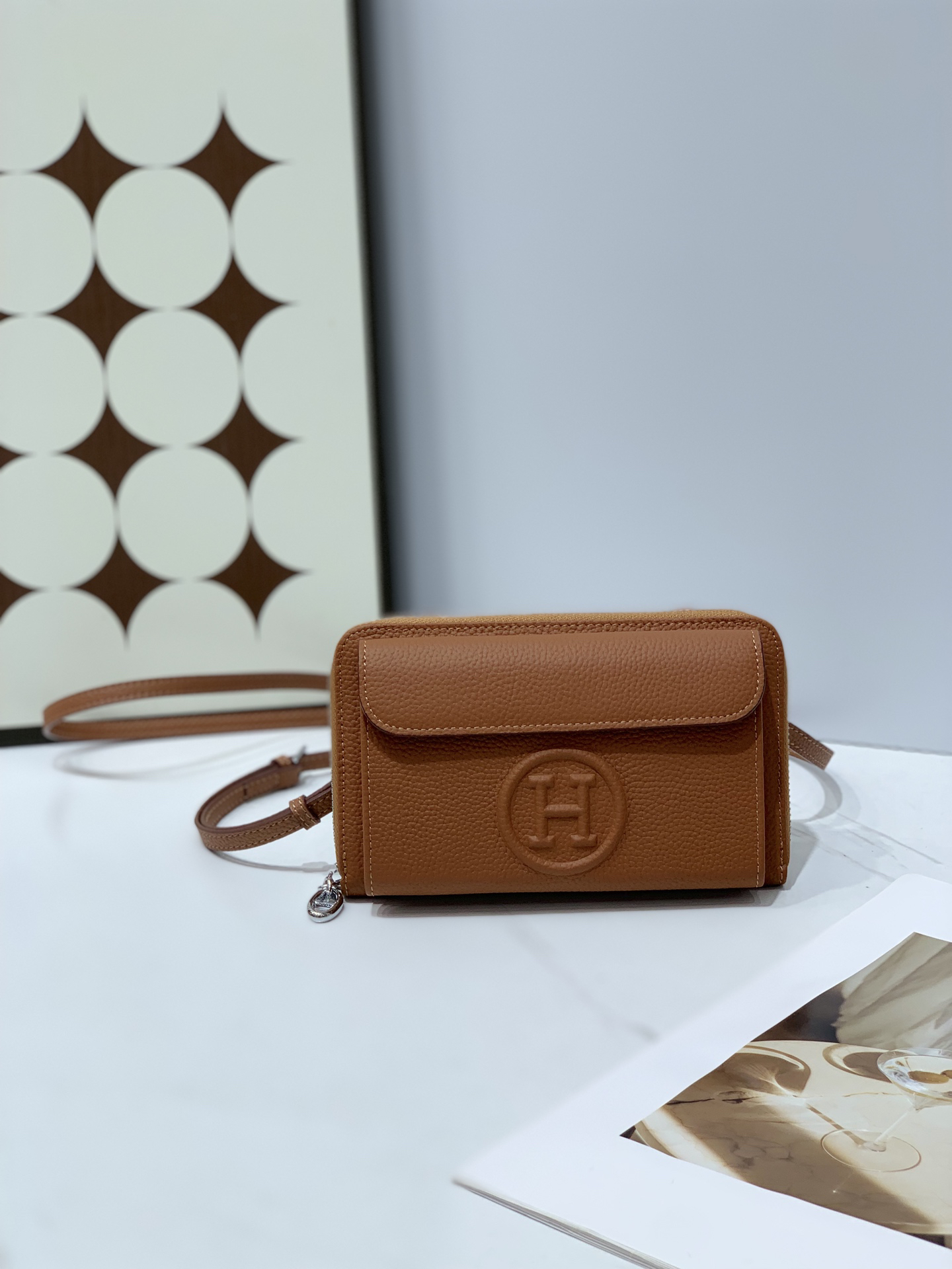 Hermès Togo Calfskin Shoulder Bag 502-2 - Image 2