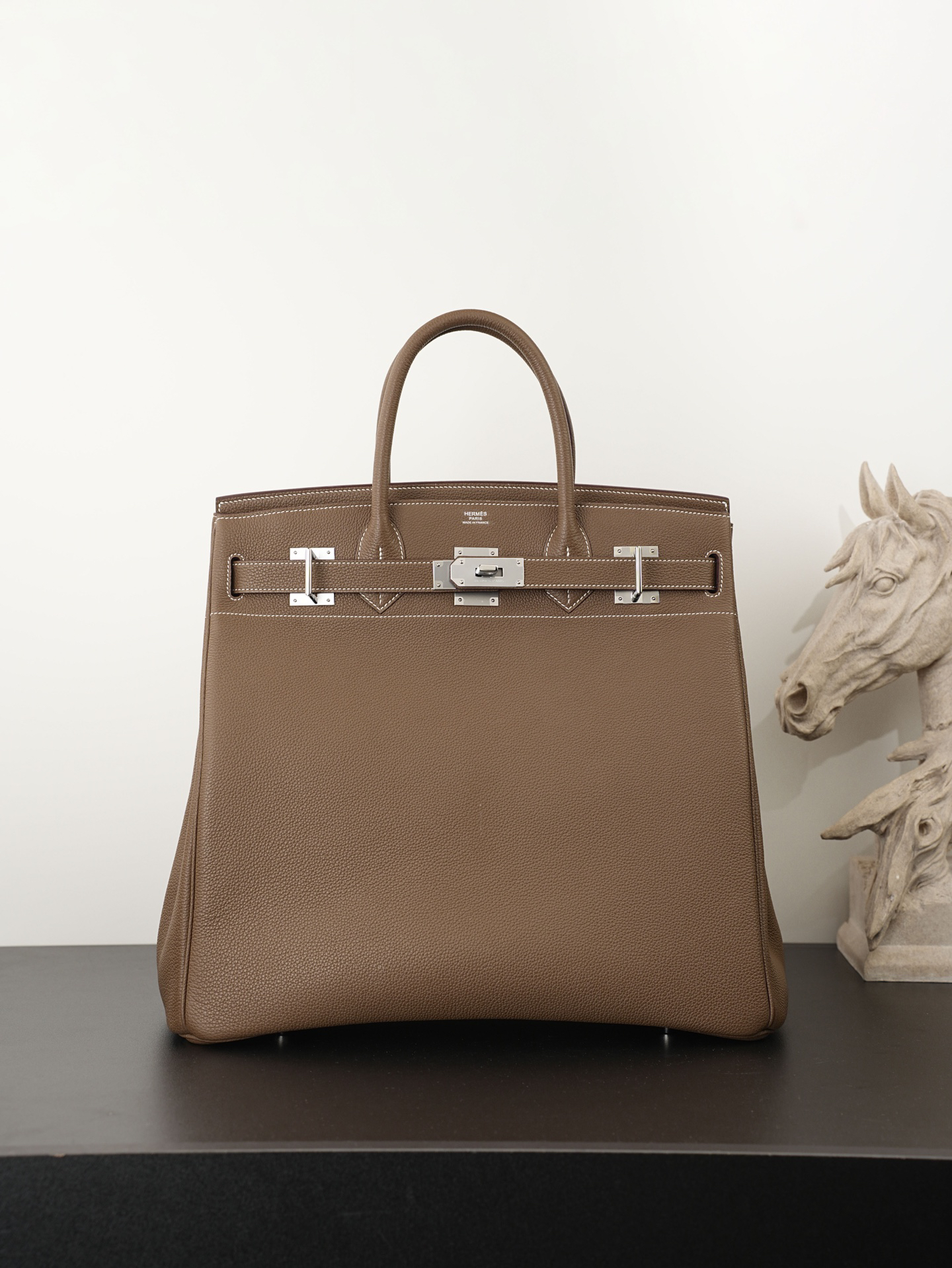 Birkin 40 HAC High-Top Handbag in Togo Leather - Image 2
