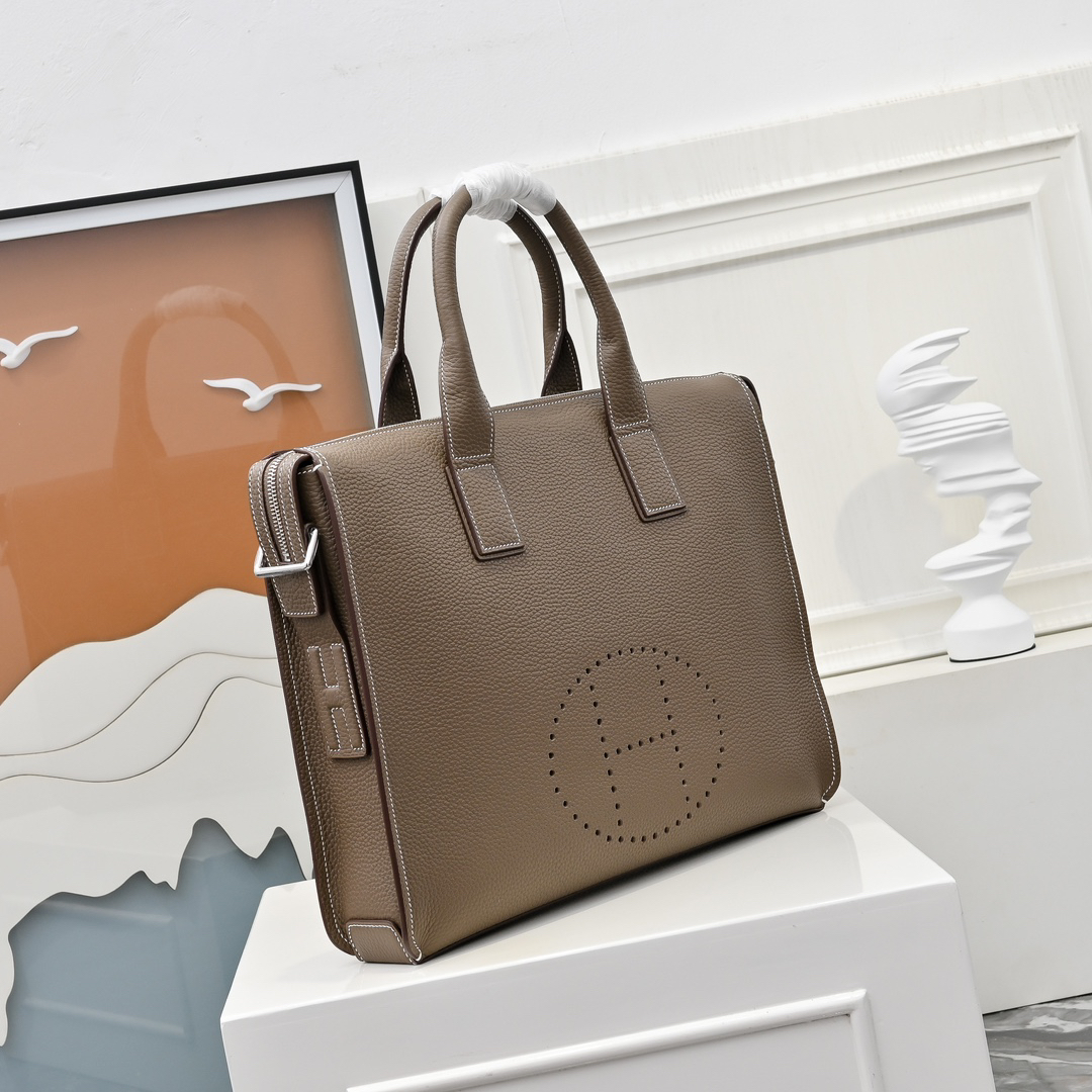 Hermes Men's Briefcase - Image 2