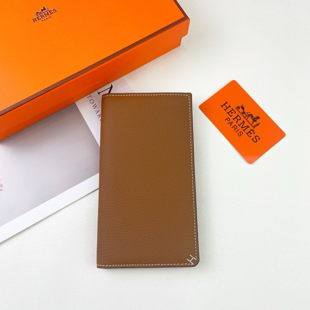 Hermes Evercolor Small Calfskin Long Wallet with Contrasting Horse Stitching - Image 2