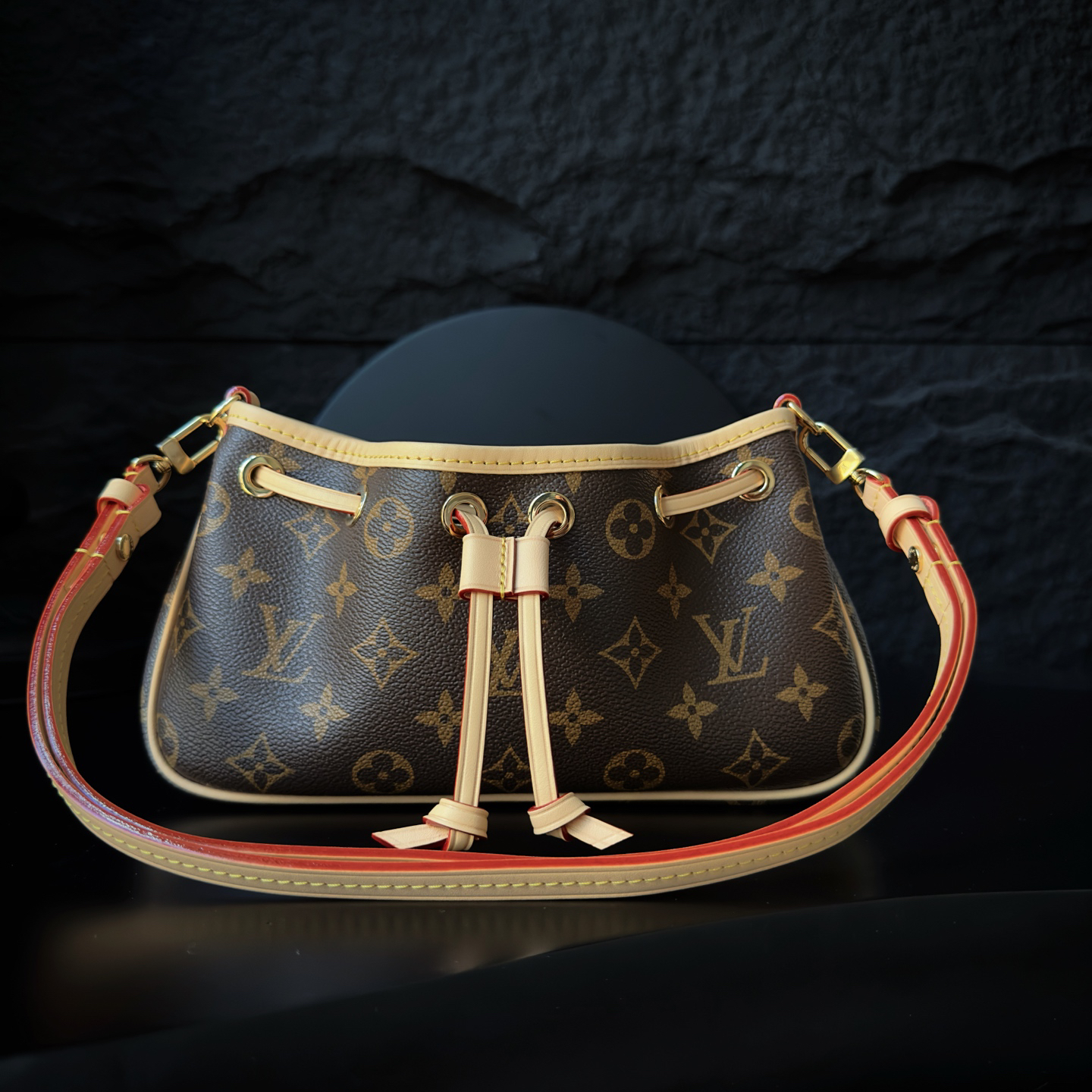 Nano Frivole M29537 Handbag - Image 2