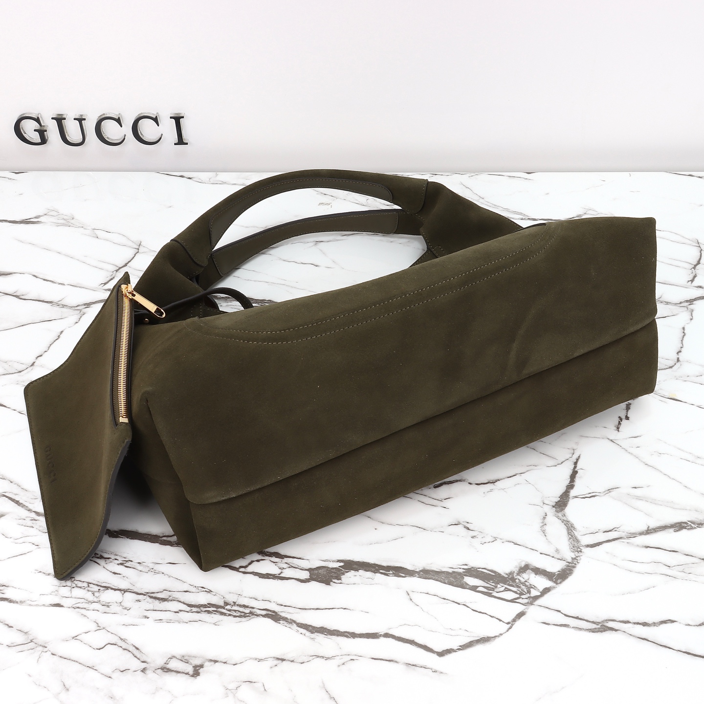 Gucci Model 837466 Forest Green Suede Bag - Image 11