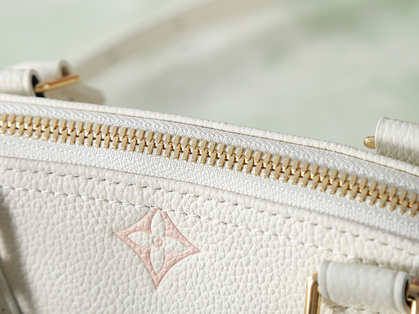 Louis Vuitton Alma BB Handbag M27574 in Pink Monogram Leather - Image 11