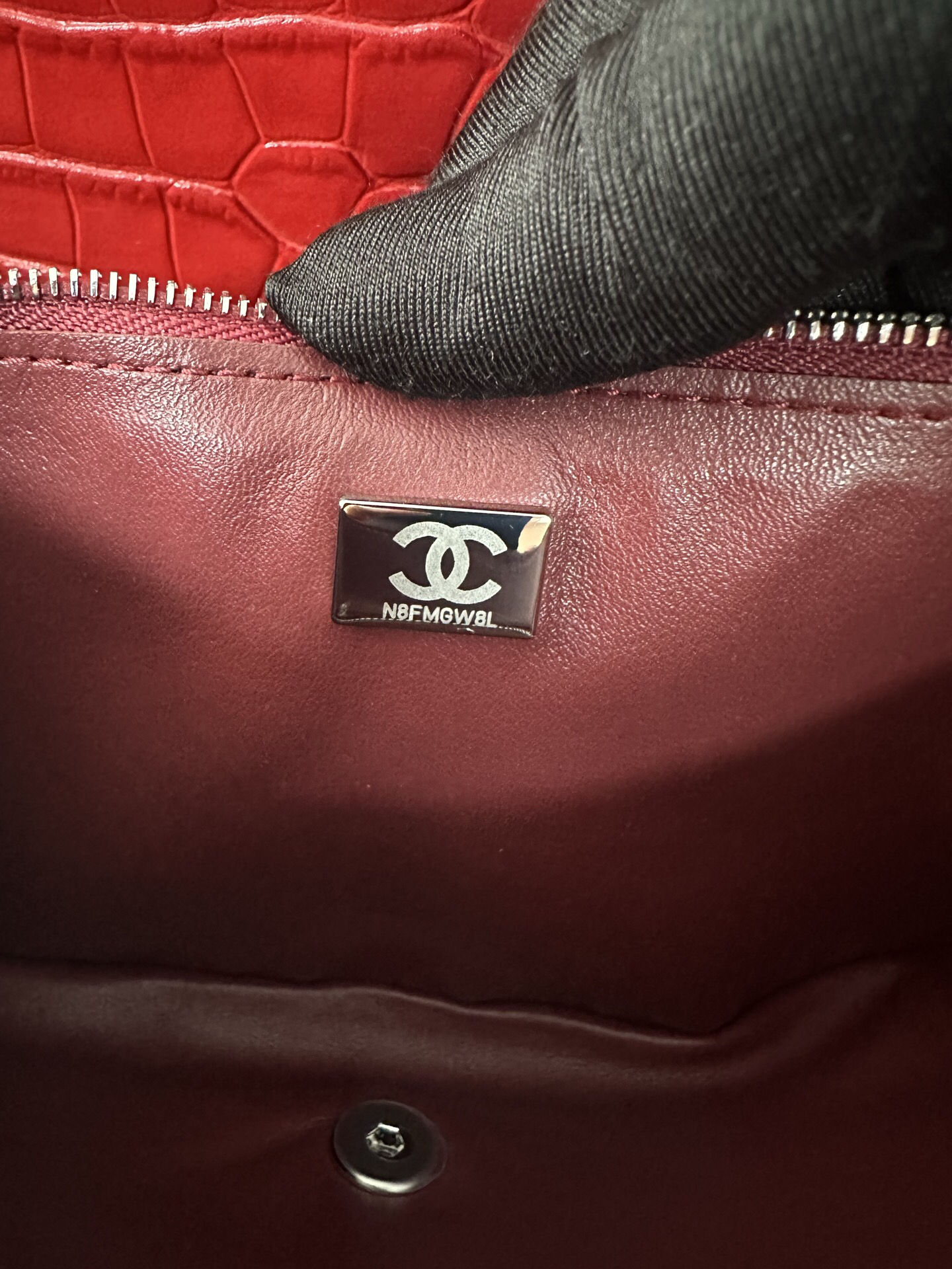 Chanel 26S Maxi Flap Bag in Burgundy Caviar Leather - Image 11