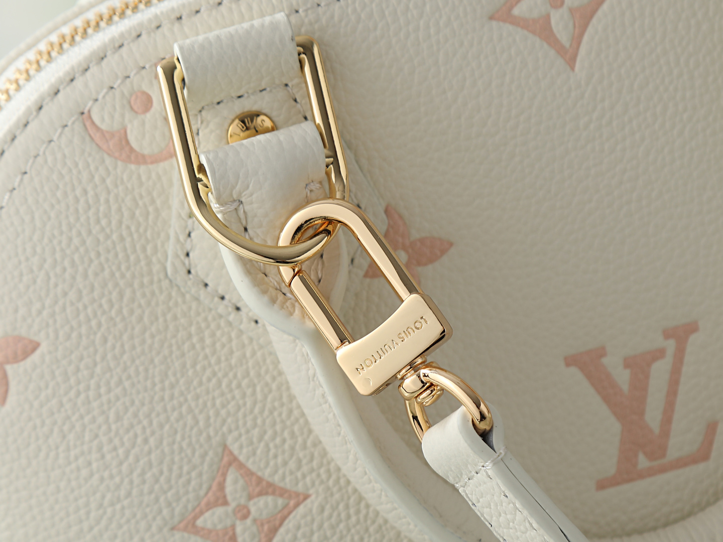 Louis Vuitton Alma BB Handbag M27574 in Pink Monogram Leather - Image 12