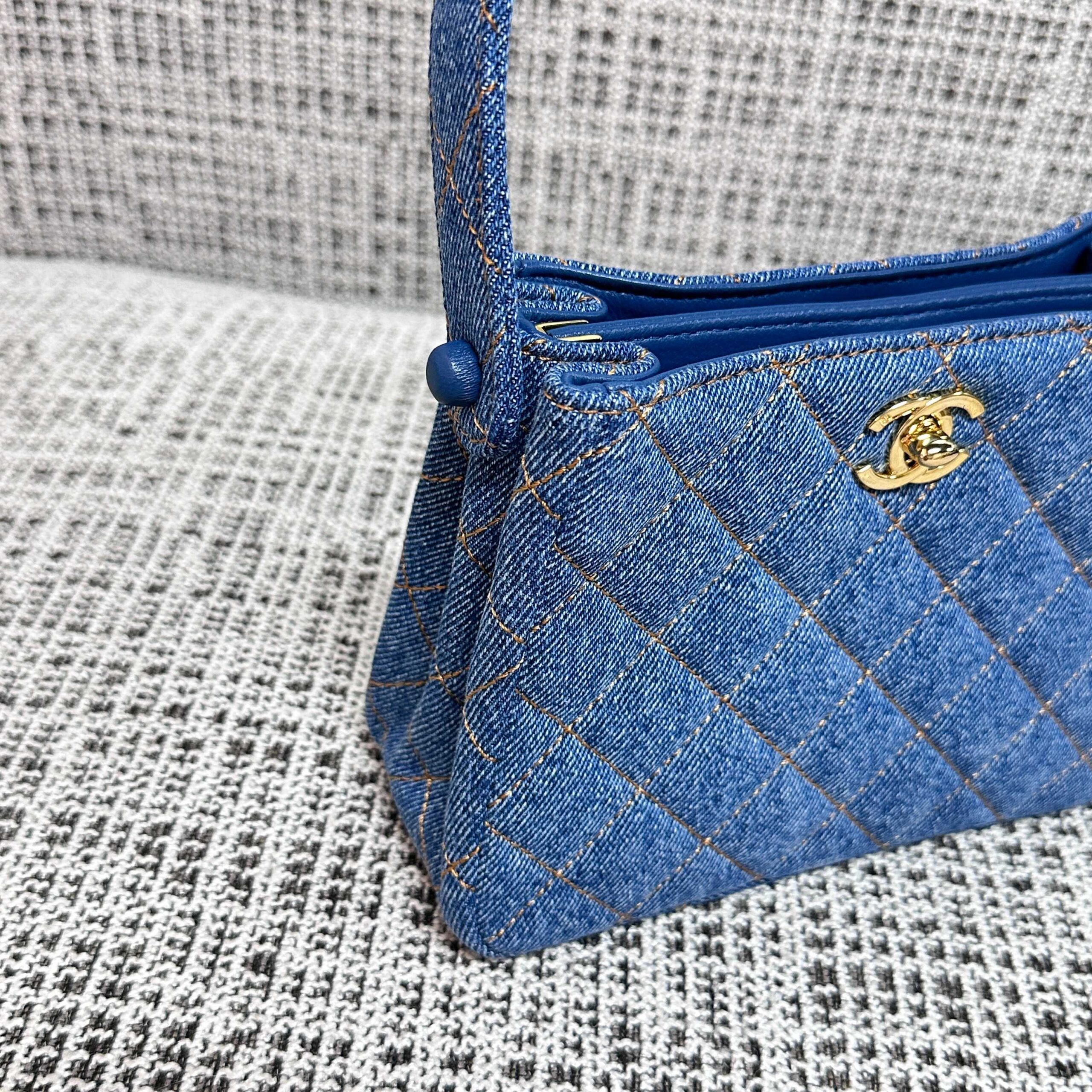 Chanel Vintage Denim Twin-Star Handbag - Image 3