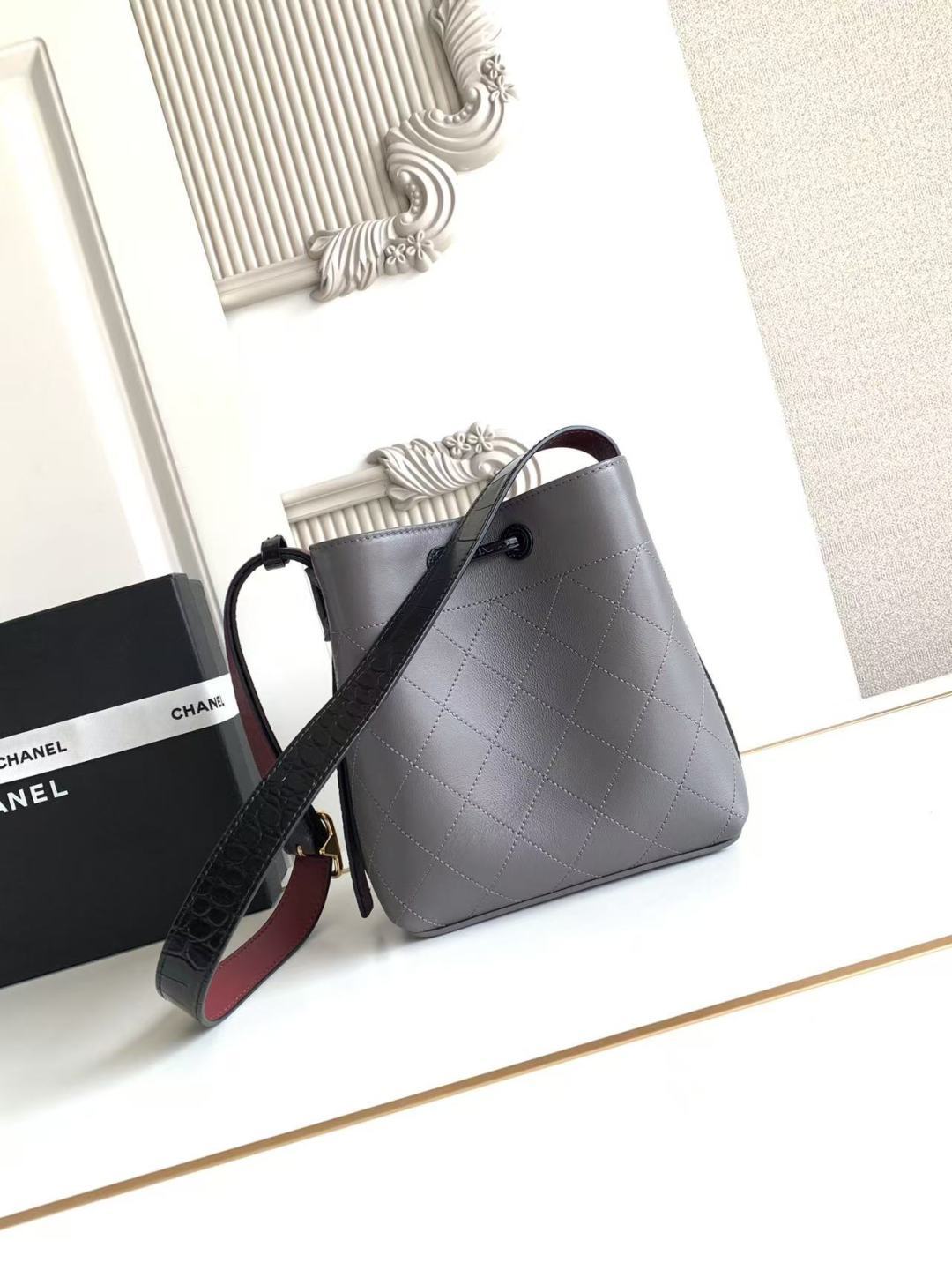 Chanel 26B AS6537 Small Calfskin Bucket Bag - Image 3
