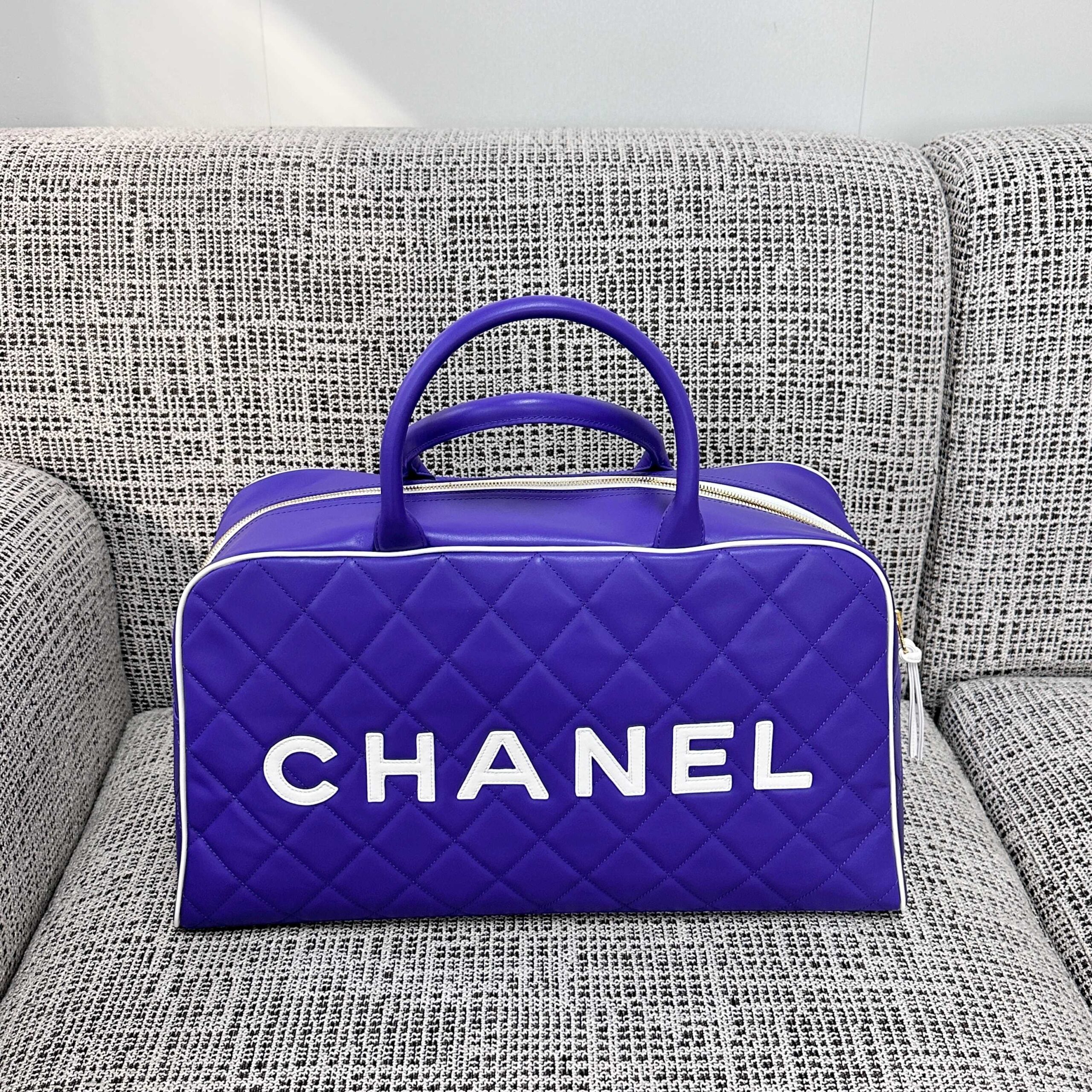 Chanel Vintage Bowling Boston Travel Bag - Image 3