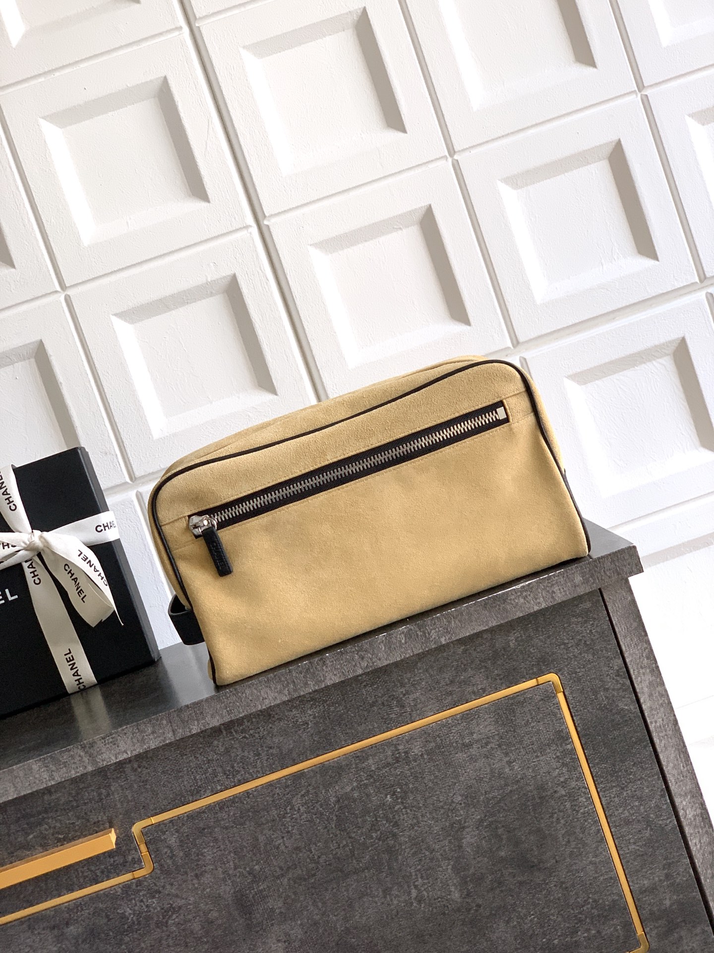 Chanel Coco Beach Deerskin Handbag - Image 3