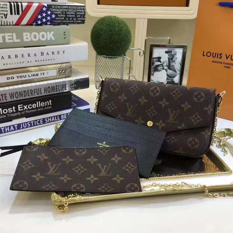Louis Vuitton Felicie Three-Piece Clutch Bag - Model 61276 - Image 3