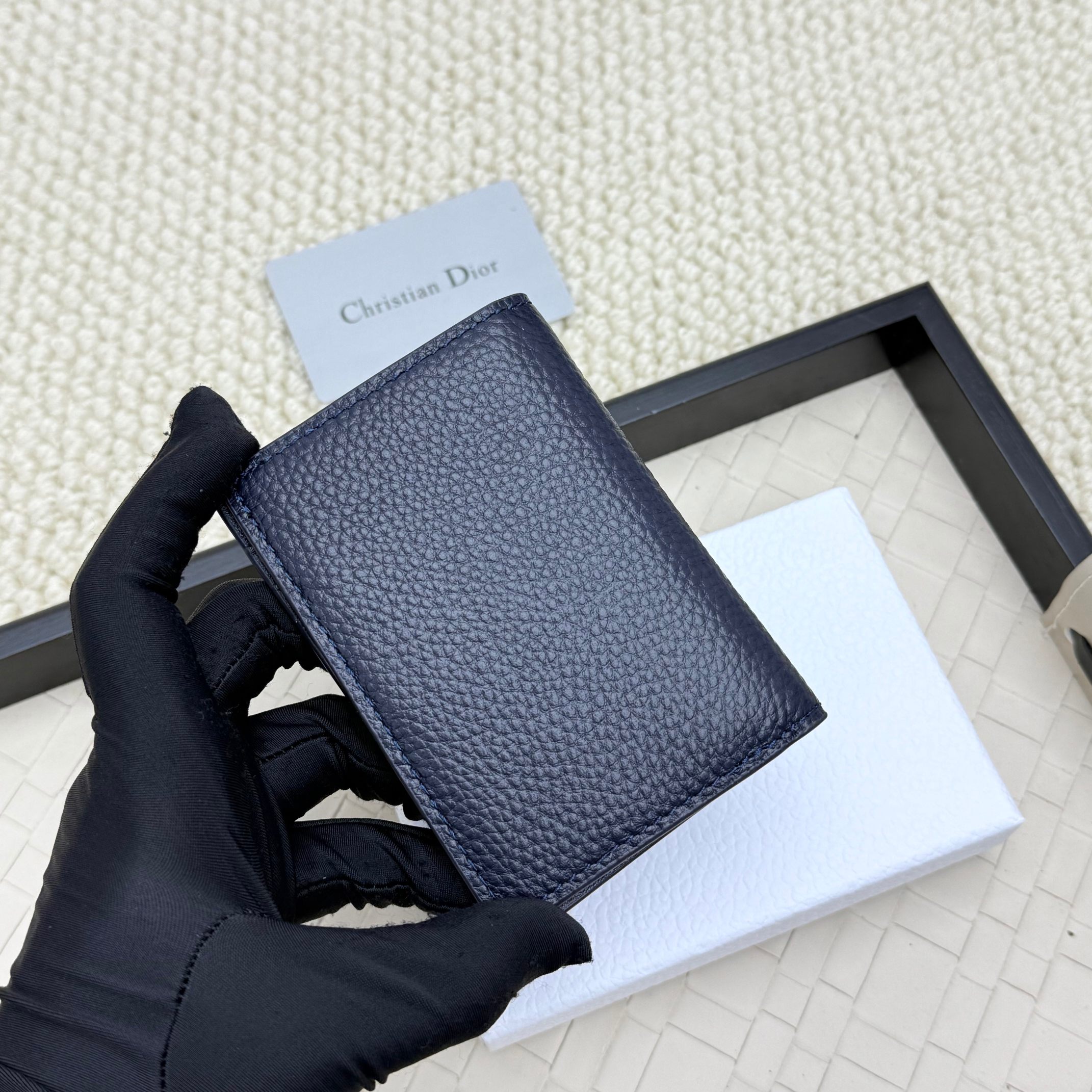 Dior Double-Fold Card Holder - Image 3