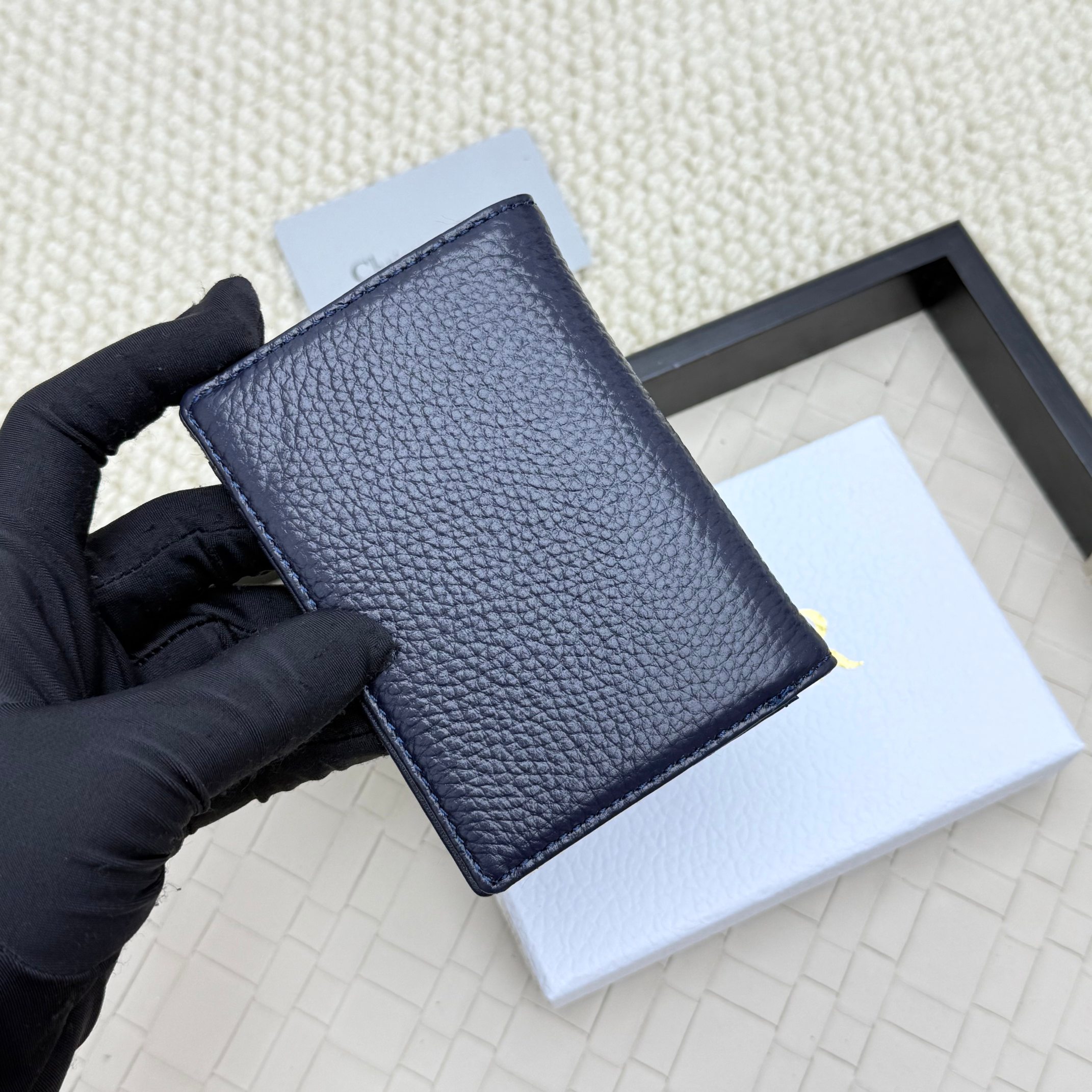 Dior H138 Double-Fold Card Holder - Image 3