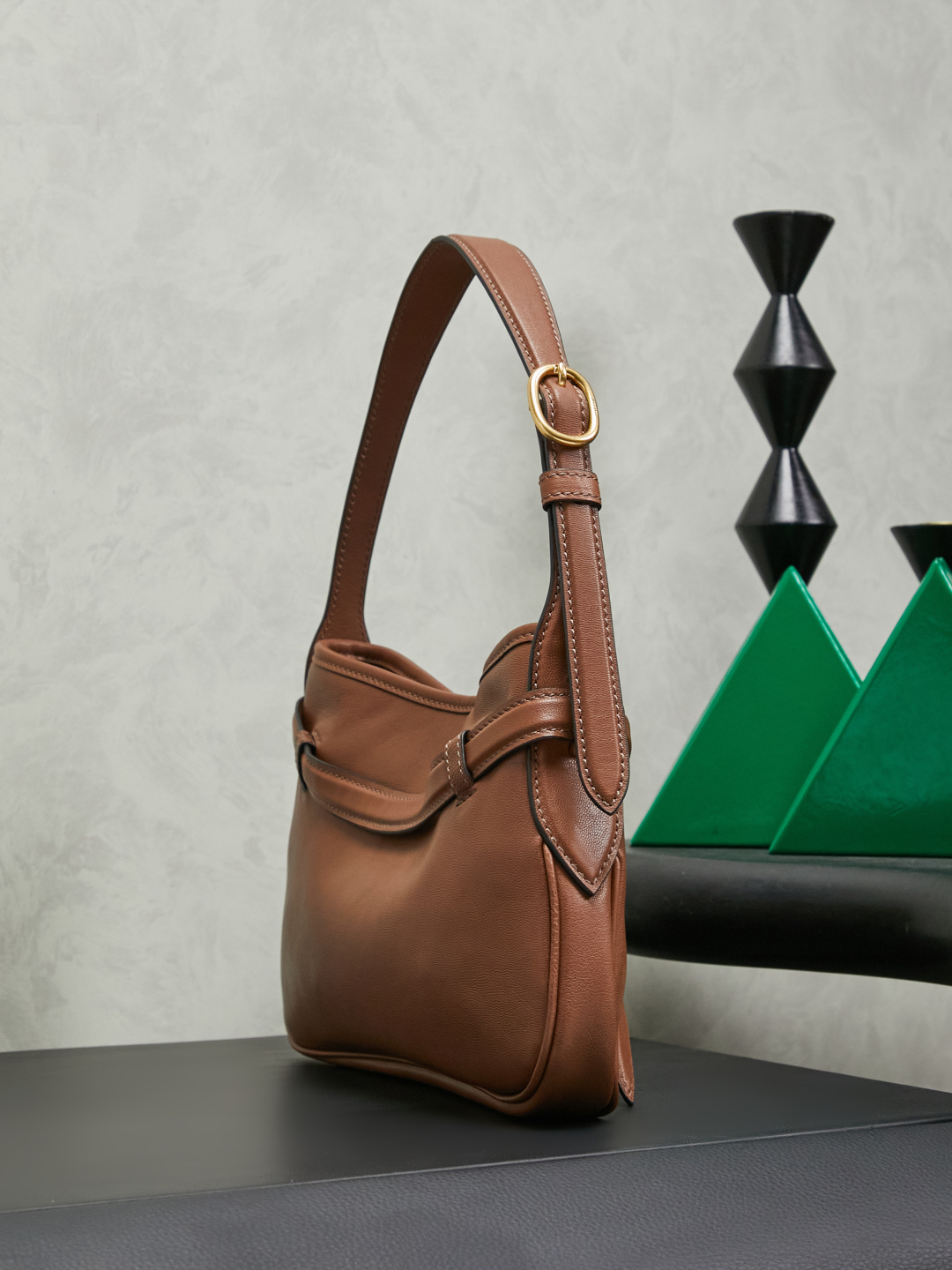 Aventure Embossed Leather Shoulder Bag, Model 5BC214 - Image 3