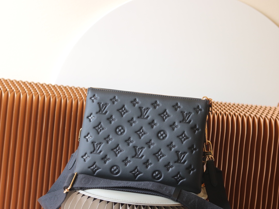 Coussin Small Handbag in Black Lambskin - Image 3