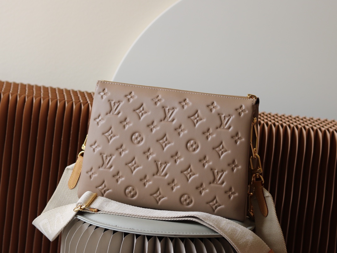 Coussin Small Monogram Lambskin Handbag - Image 3