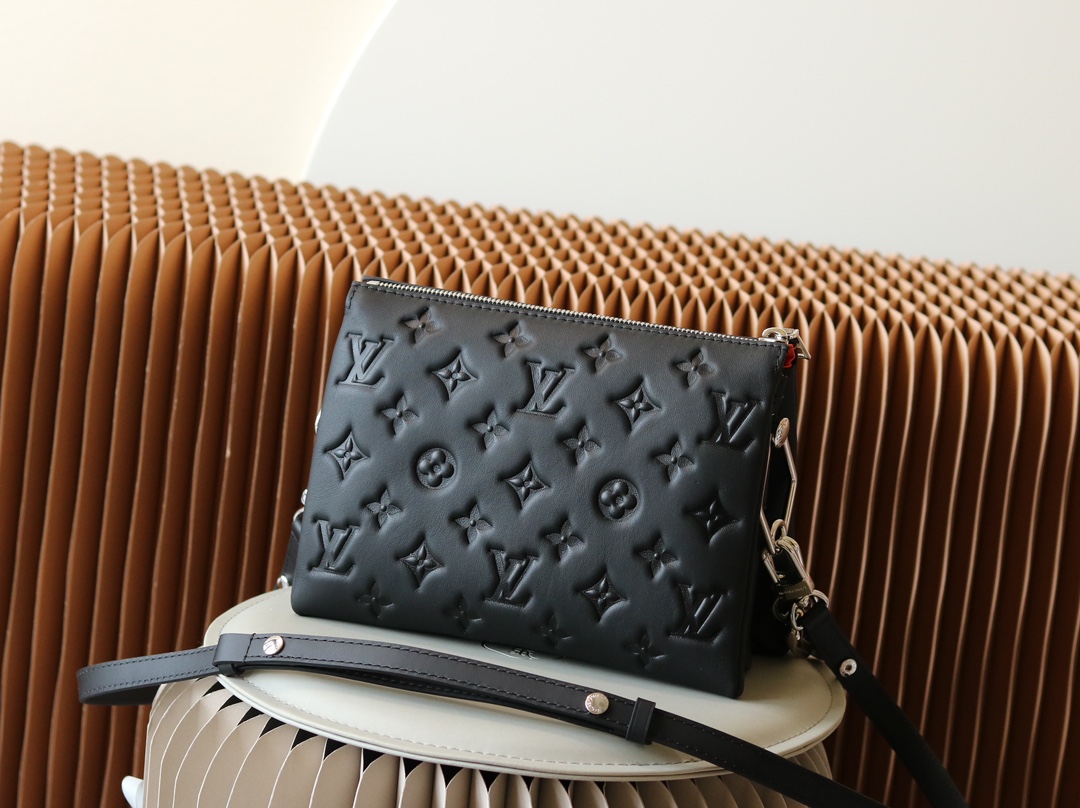 Louis Vuitton Coussin BB Shoulder Bag M23078 - Image 3