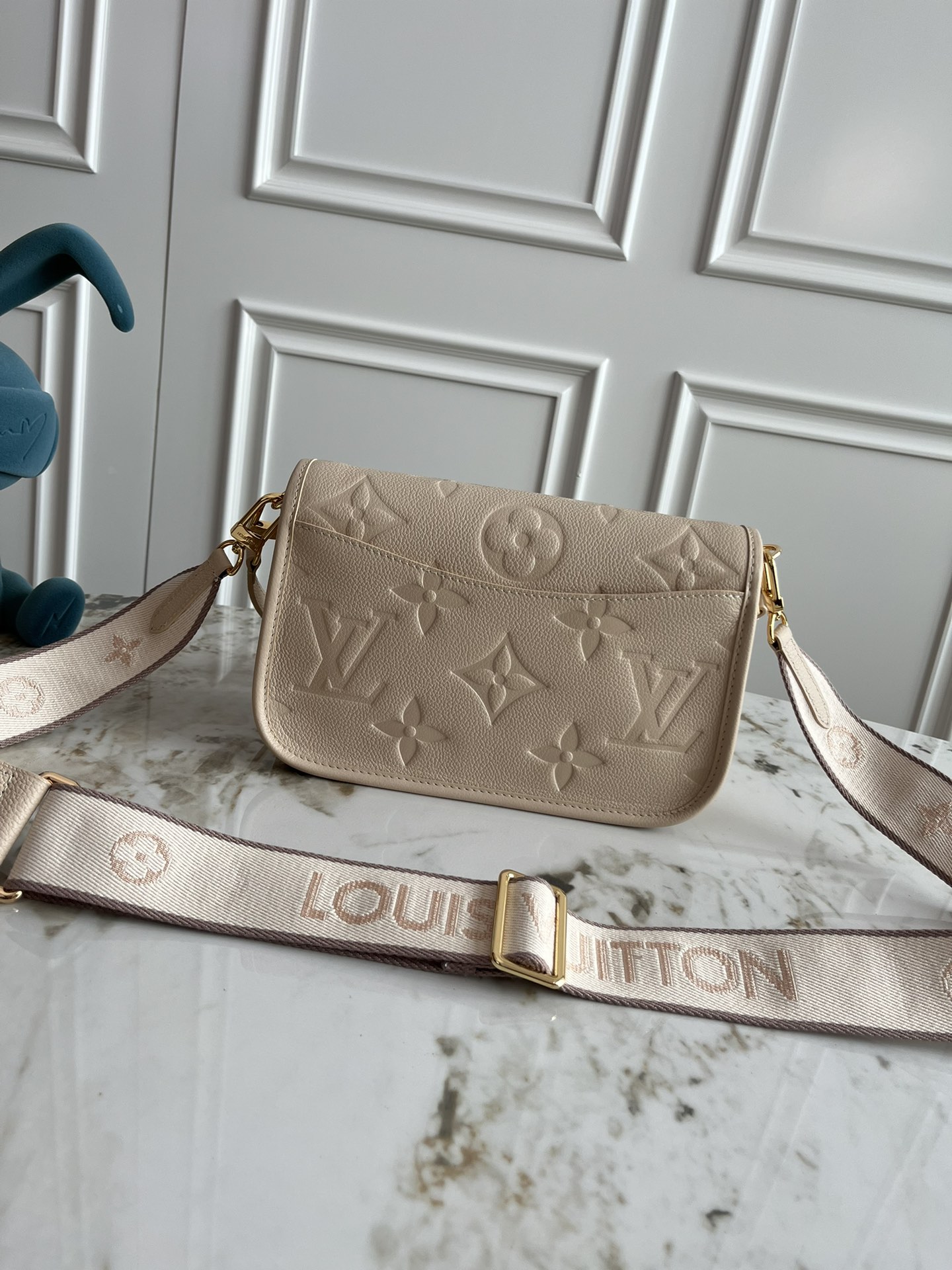 Louis Vuitton Diane Handbag in Monogram Empreinte Leather - Image 3