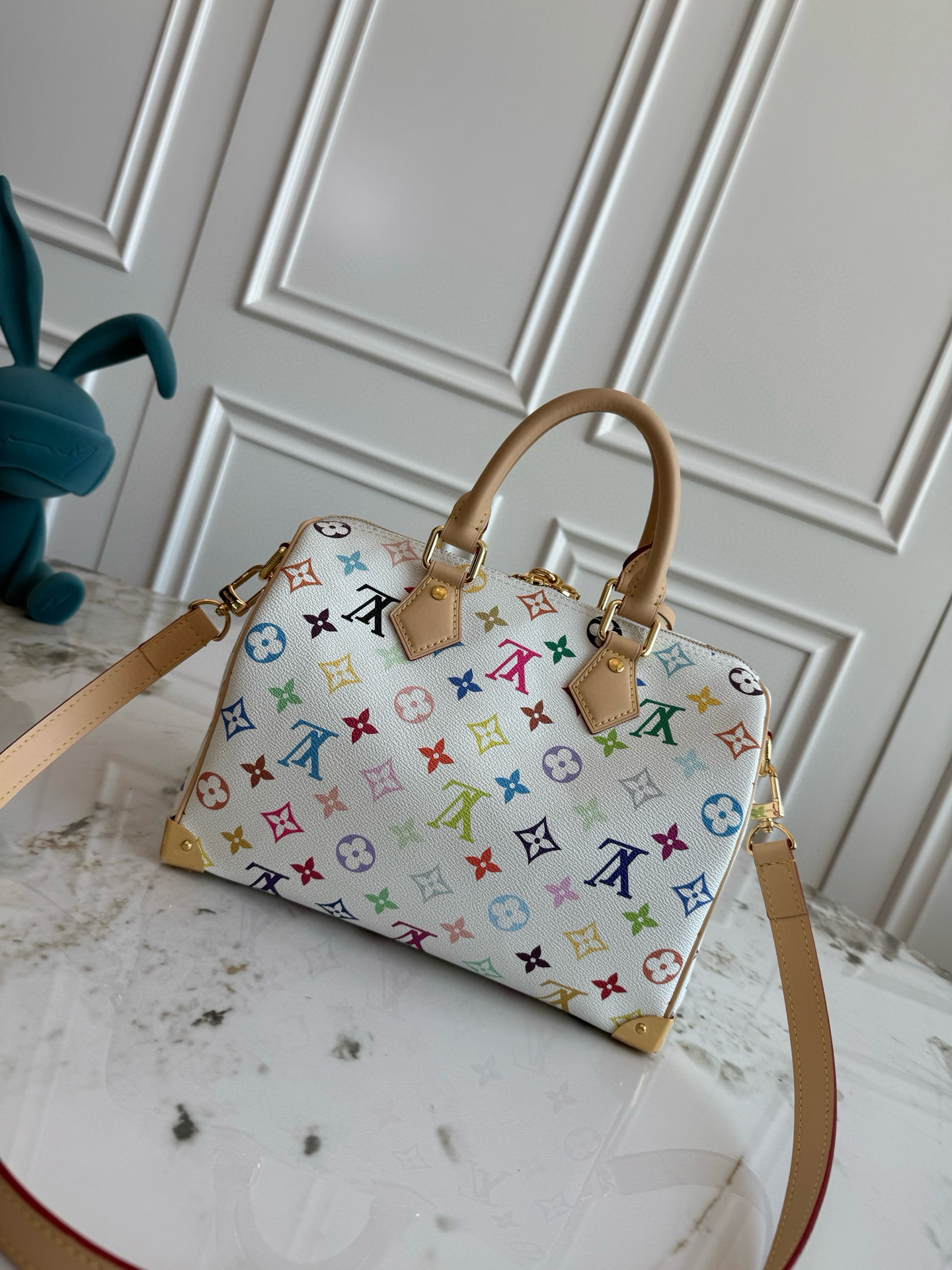 Louis Vuitton Speedy Bandouliere 25 Monogram Handbag with Butterfly Key Pouch - Image 3