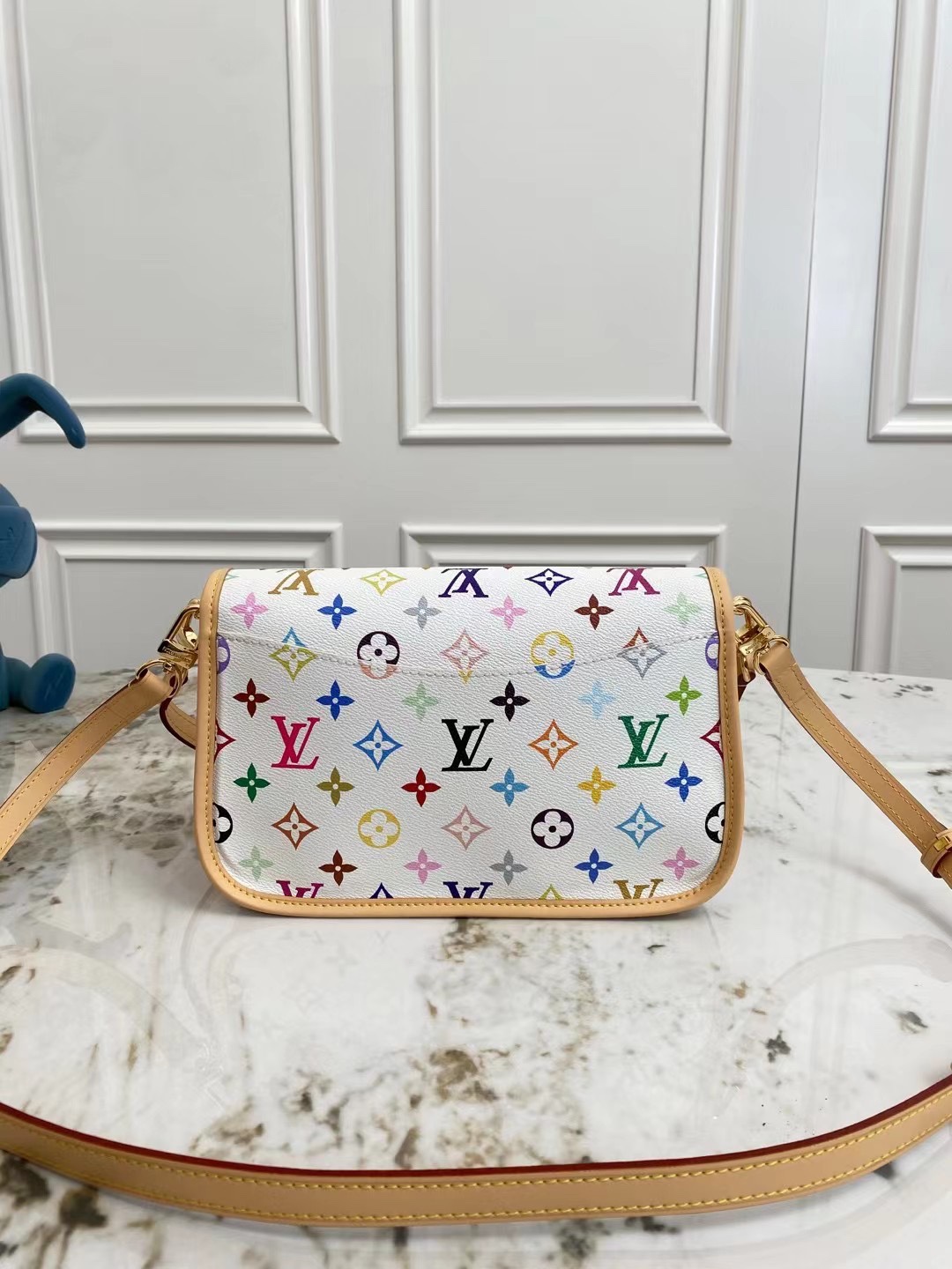 Louis Vuitton Diane Monogram Canvas Shoulder Bag - Image 3