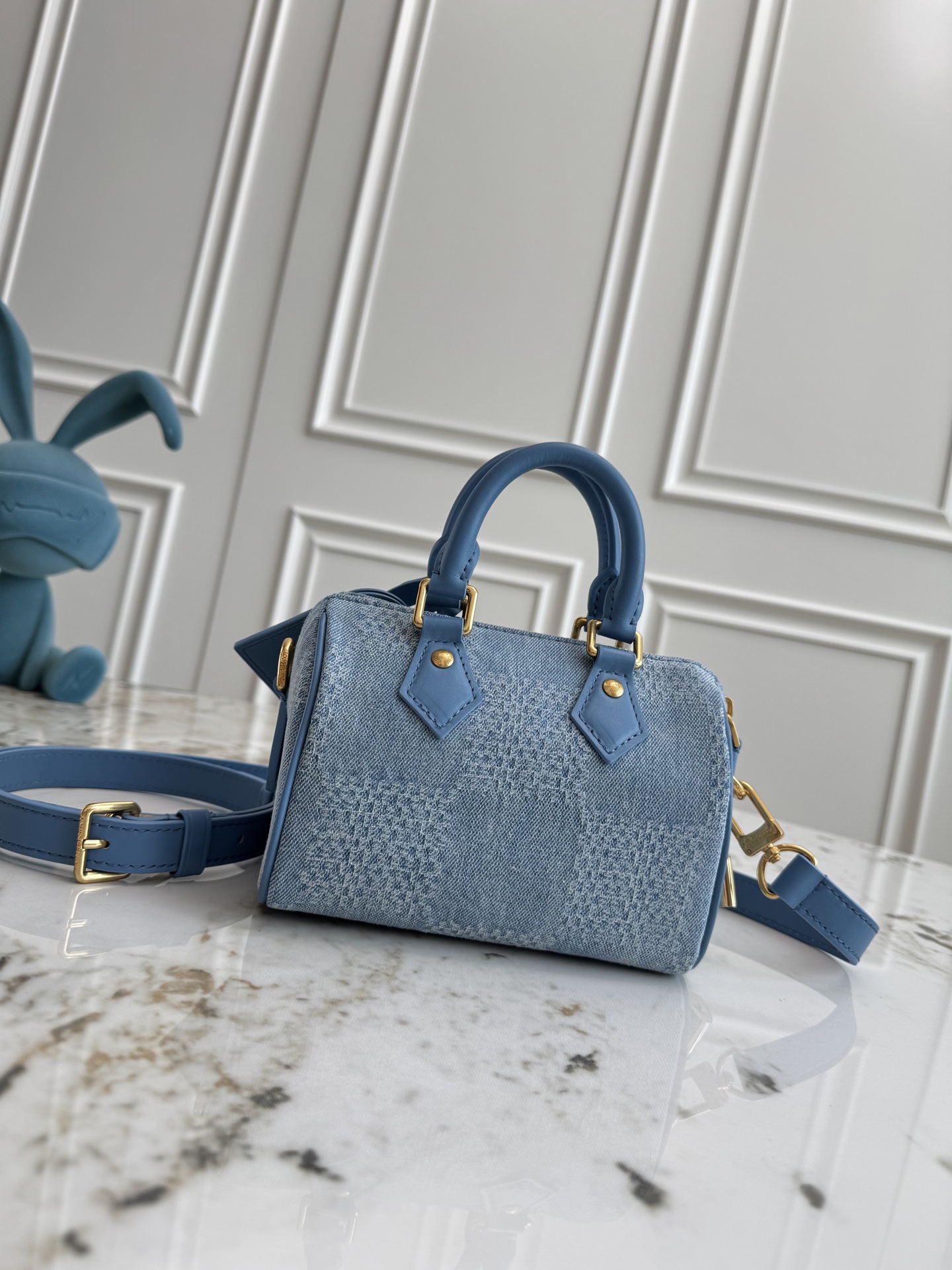 Louis Vuitton Speedy 18 Bandoulière Handbag in Damier Denim 3D Canvas - Image 3