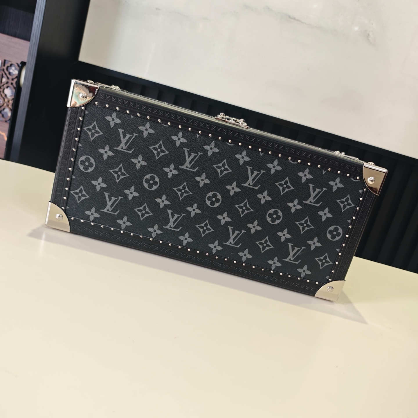 Louis Vuitton Monogram Watch and Jewelry Storage Box M20209 - Image 3