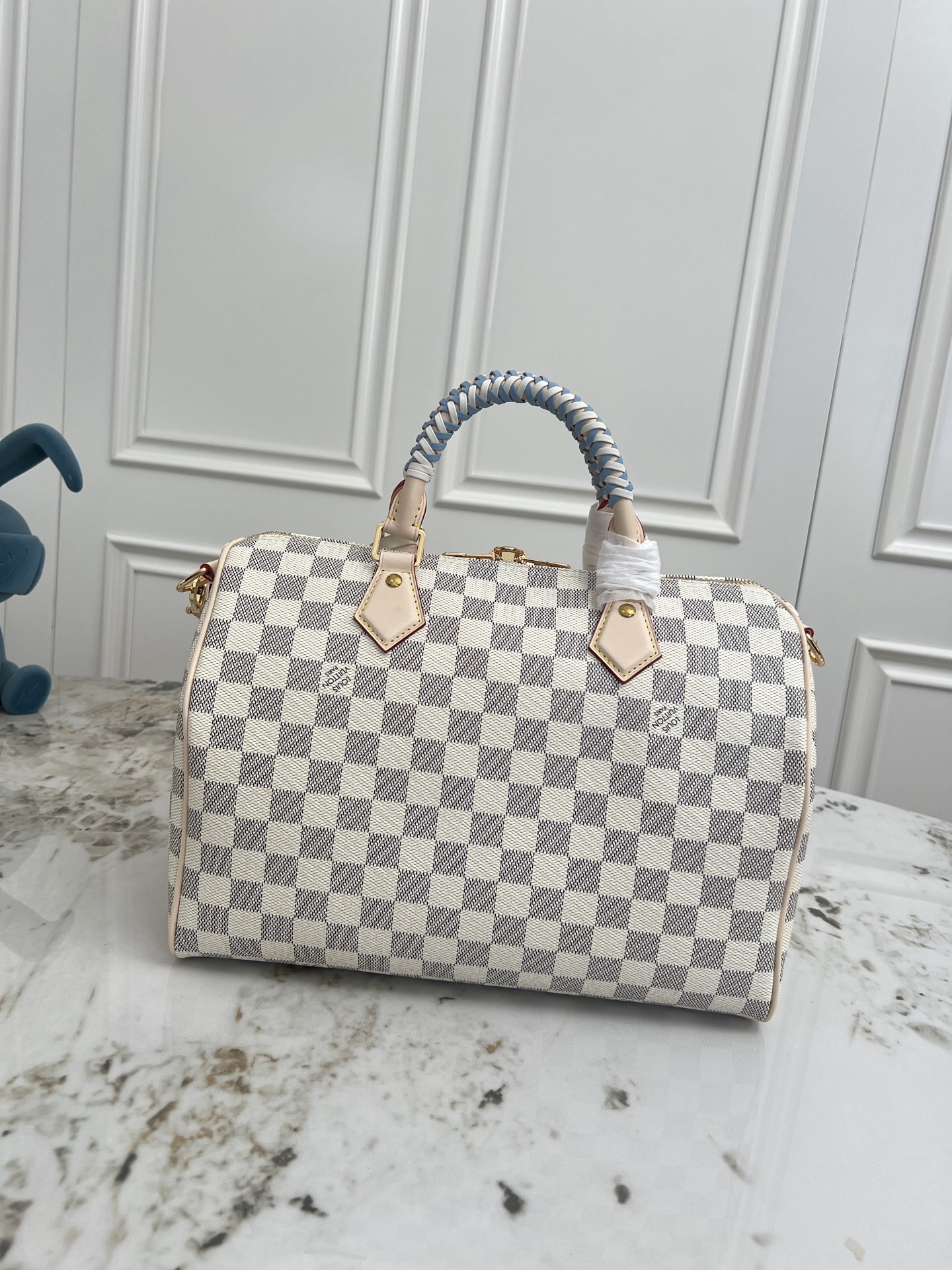Louis Vuitton Speedy Bandoulière 30 Handbag in Damier Azur Canvas - Image 3