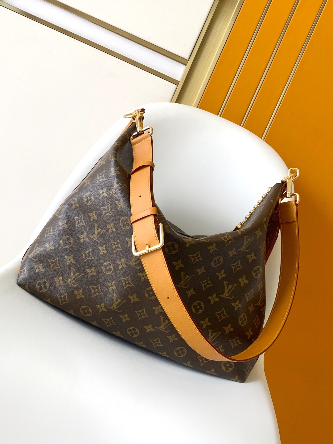 Louis Vuitton Metis Handbag M14018 in Monogram Canvas - Image 3