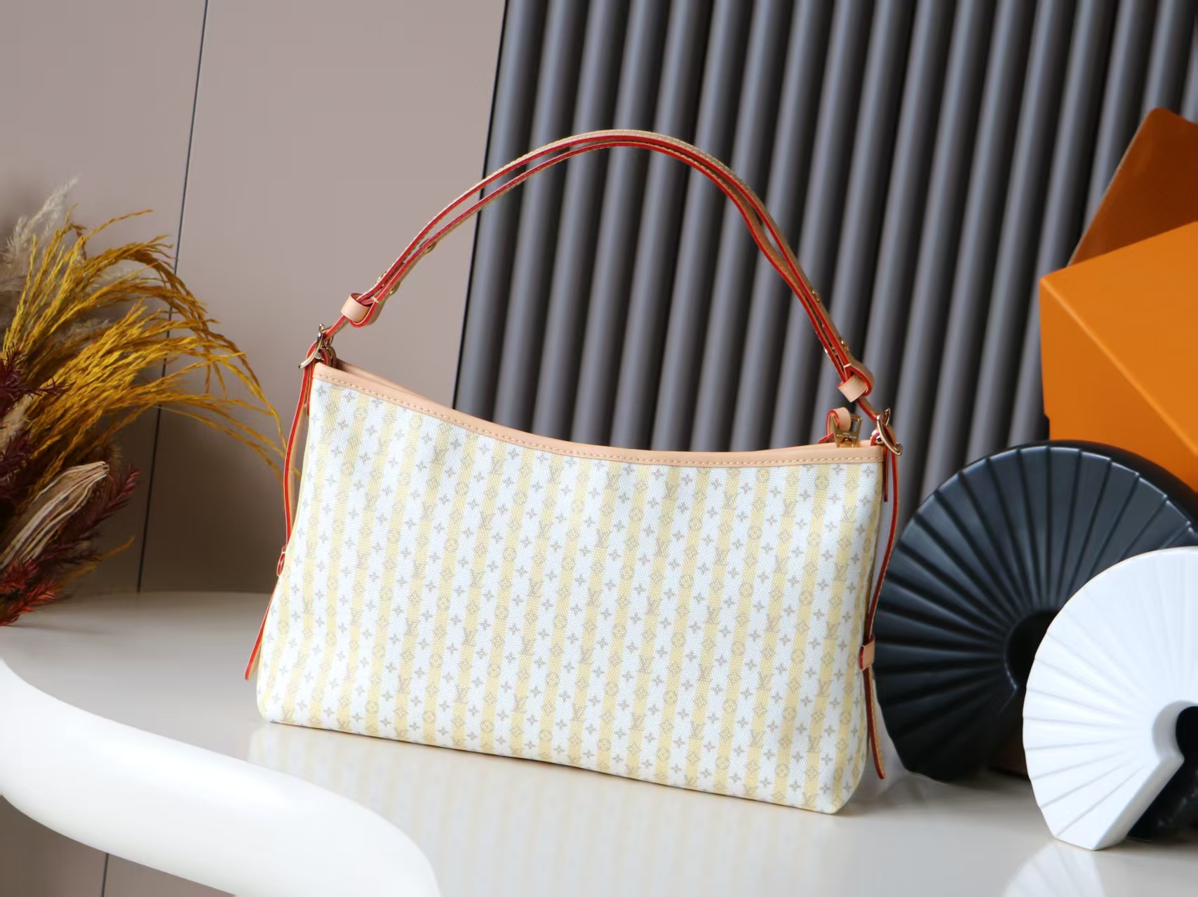 Louis Vuitton CarryAll East-West Handbag in Banana Monogram Canvas - Image 3
