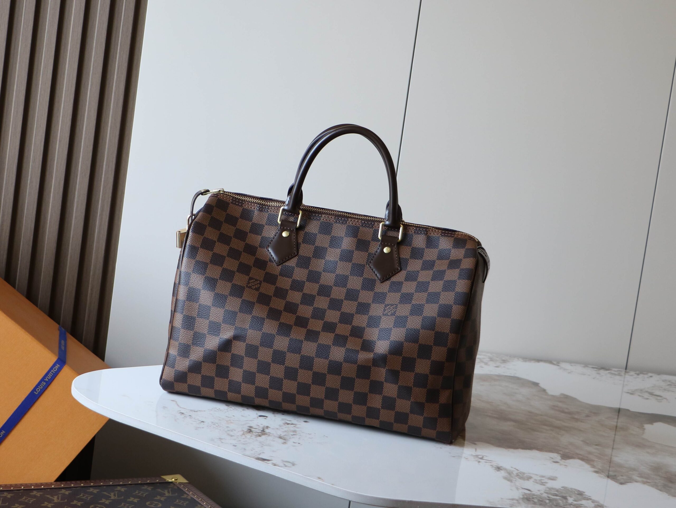 Speedy Handbag in Damier Canvas with Brass Hardware - Image 3