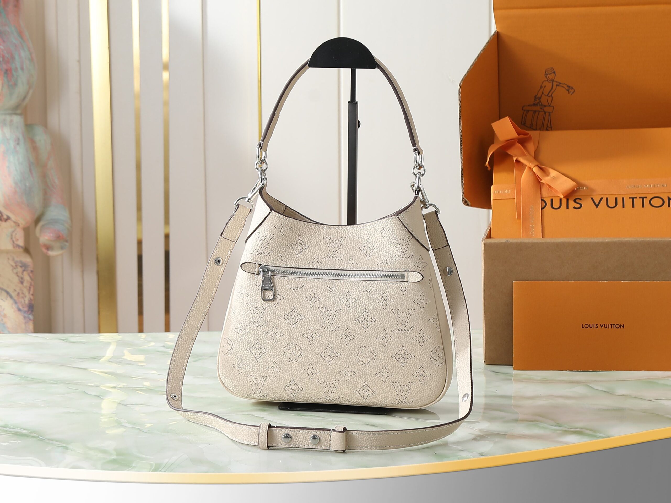 Louis Vuitton Mahina All Around Small Crossbody Bag M27459 - Image 3