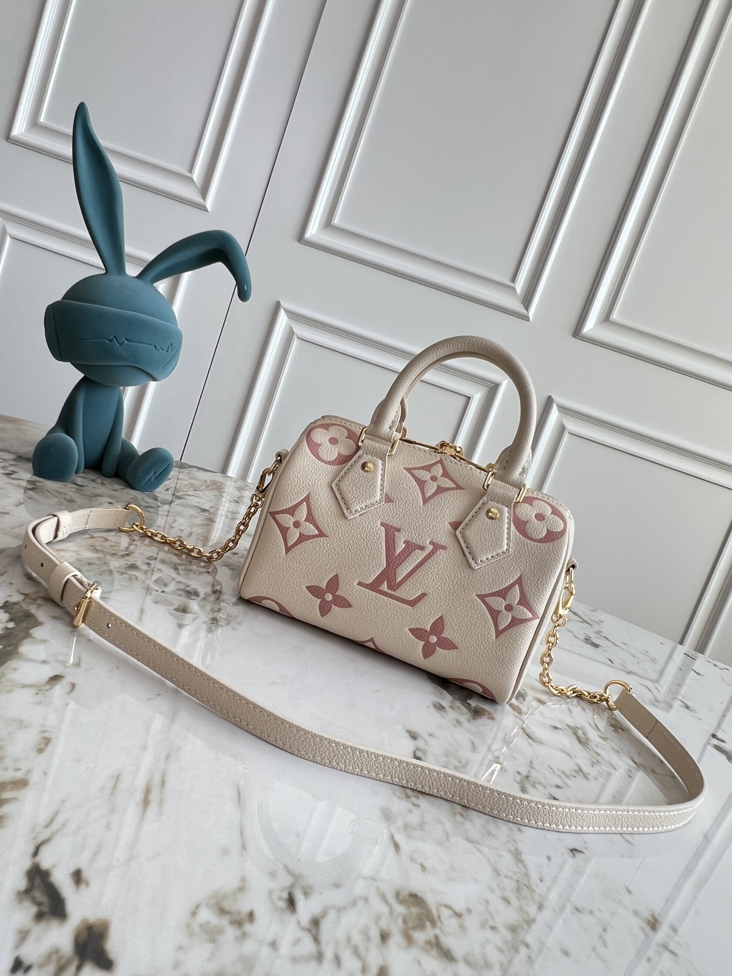 Louis Vuitton Speedy Bandouliere 20 Handbag in Monogram Empreinte Leather - Image 3