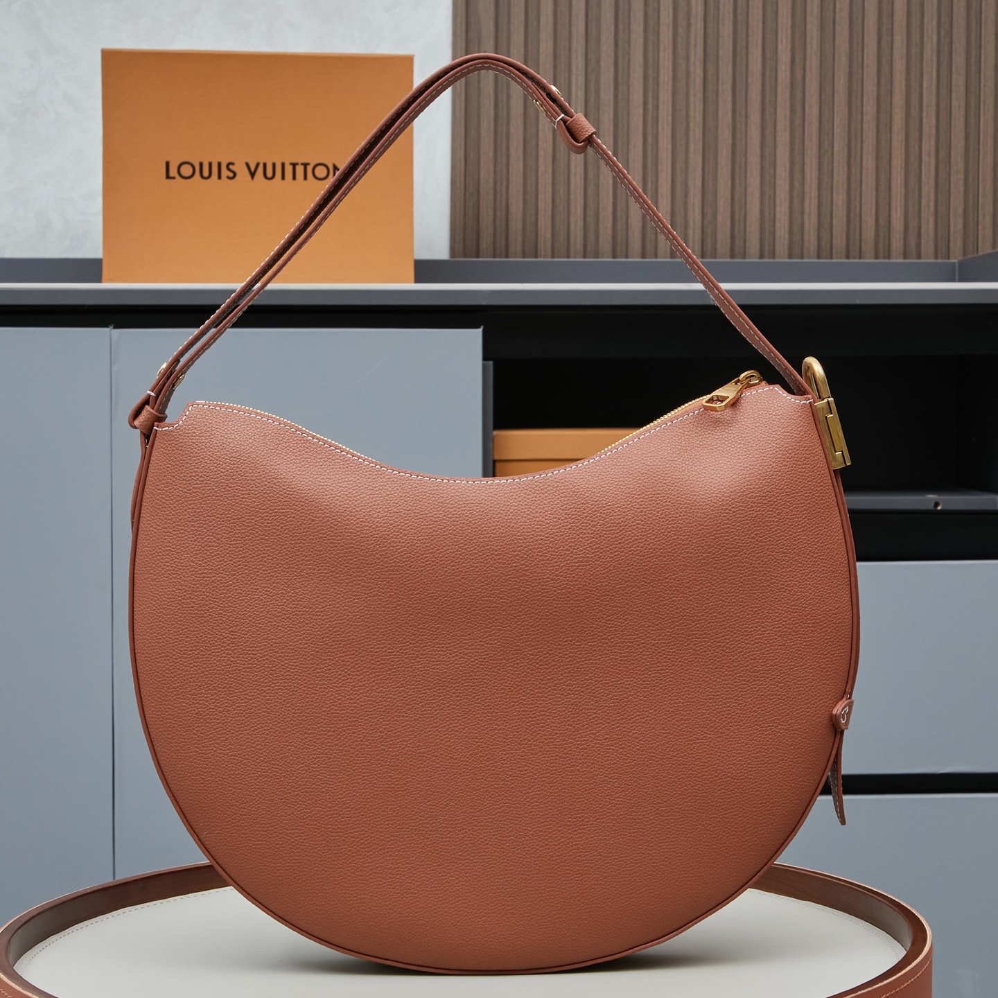 Louis Vuitton Low Key Cookie SJ Medium Bag - Image 3